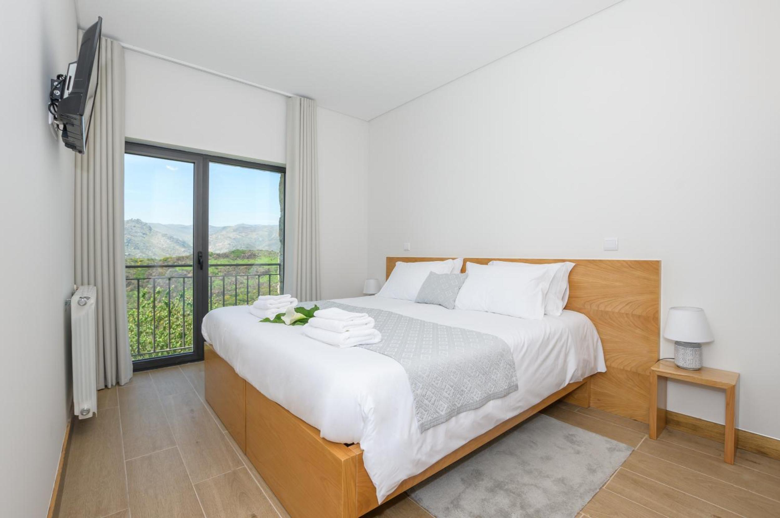 Double or Twin Room - Photo 1