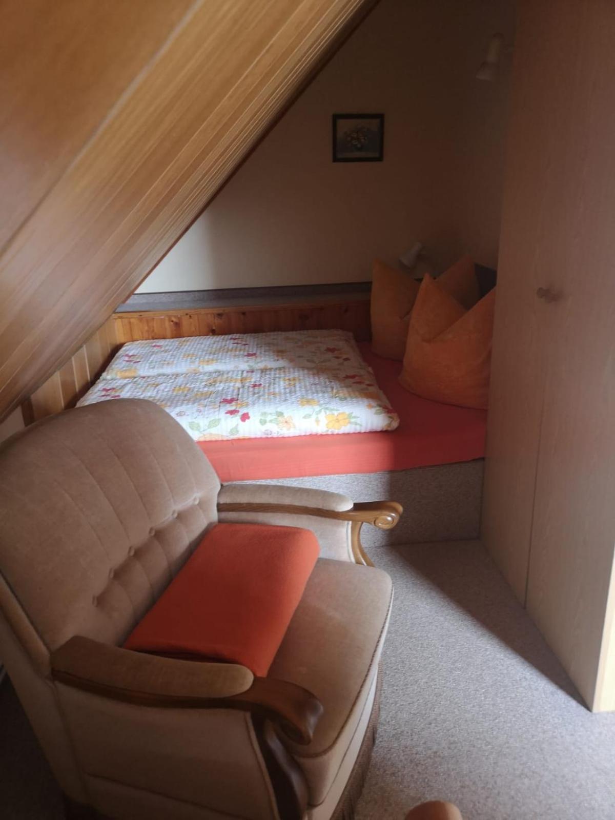 Apartment 1 - Photo 3