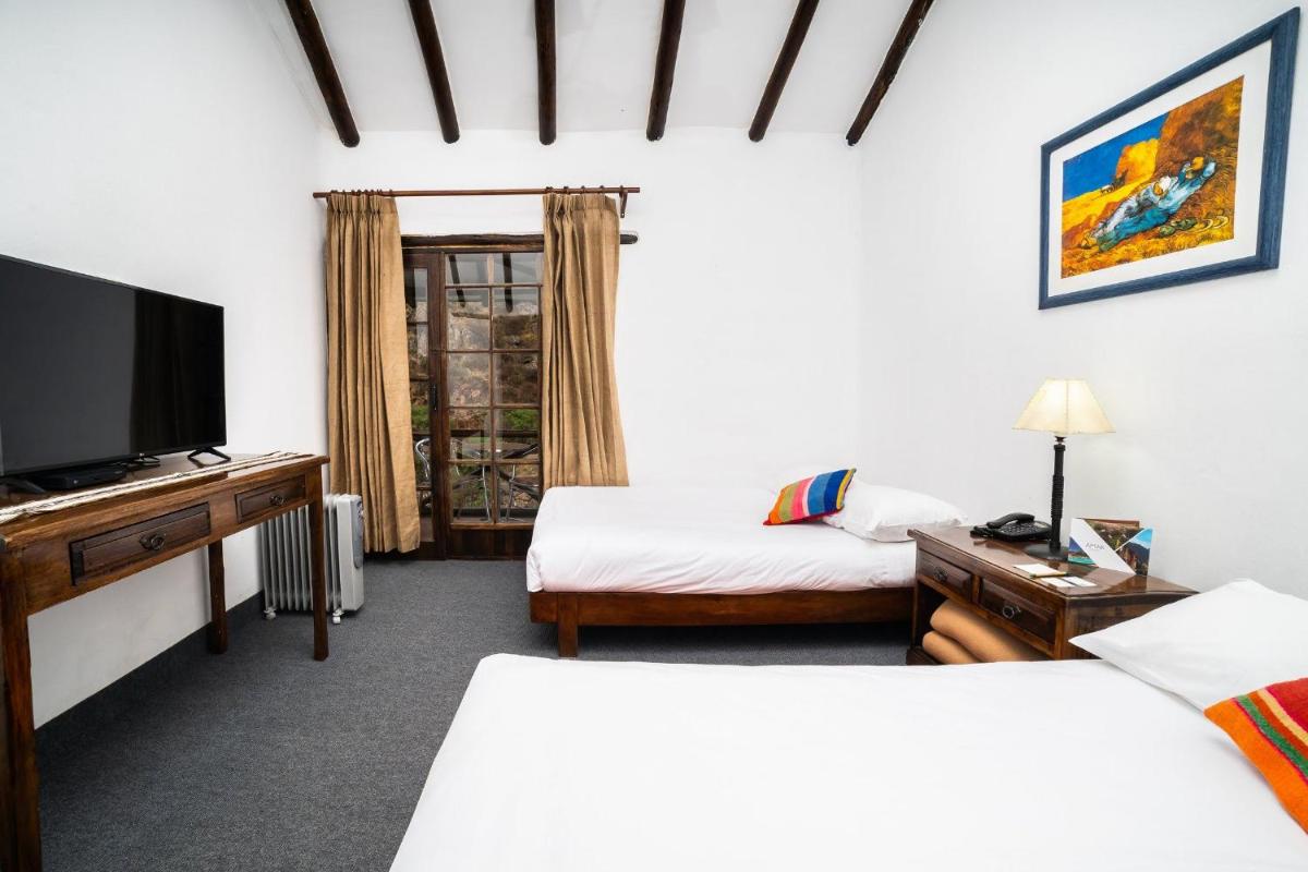 Deluxe Double or Twin Room photo 2