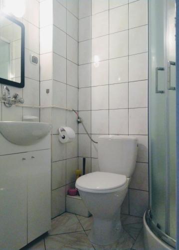 Triple Room with Private Bathroom photo 3