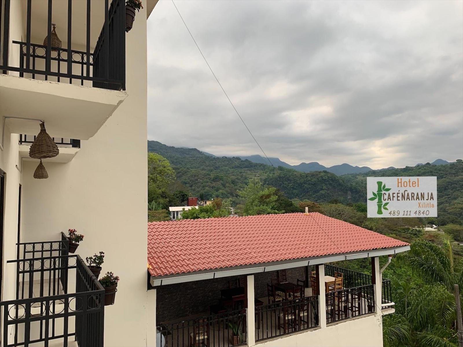 Twin Room with Mountain View - Photo 7