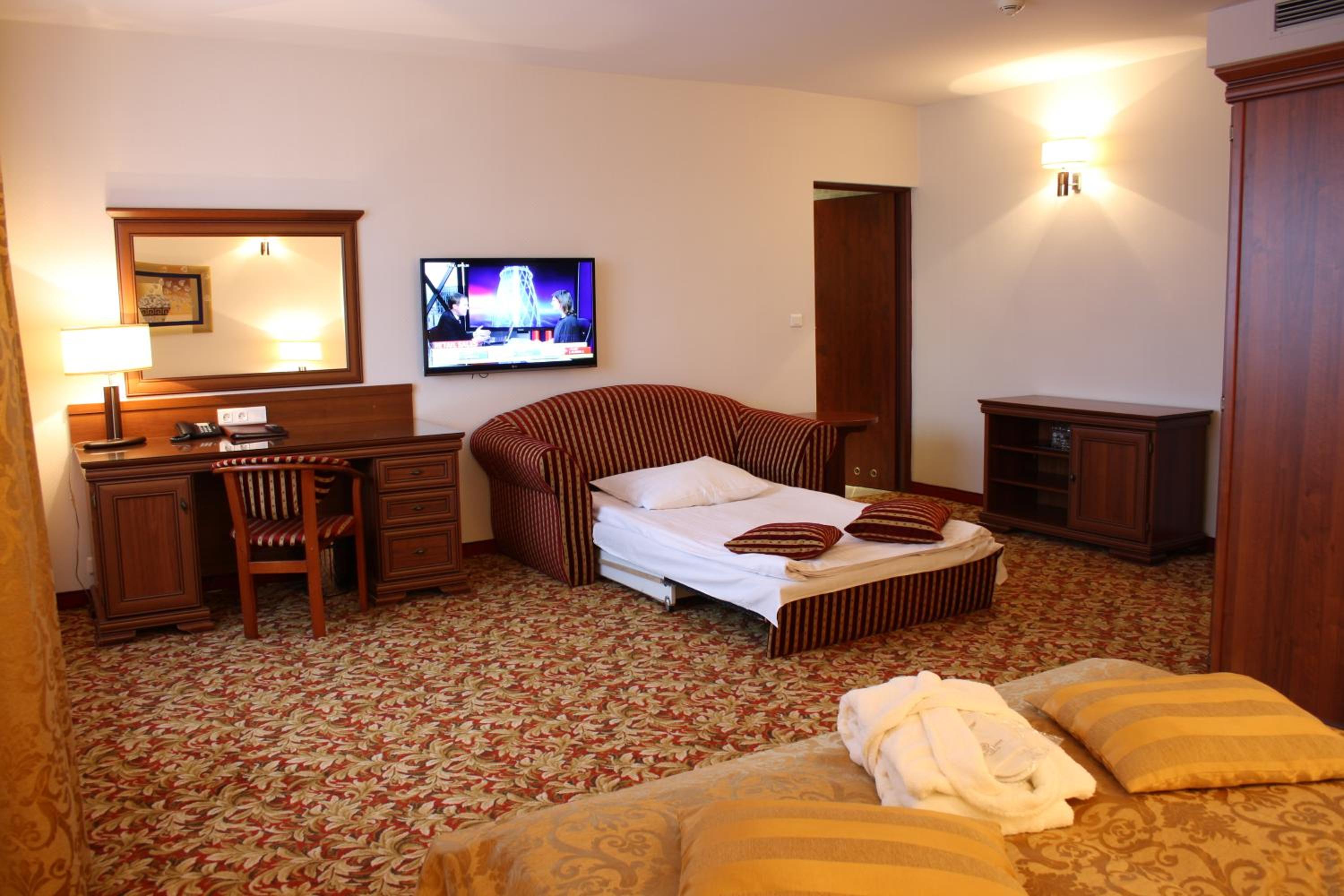 Triple Room - Photo 6