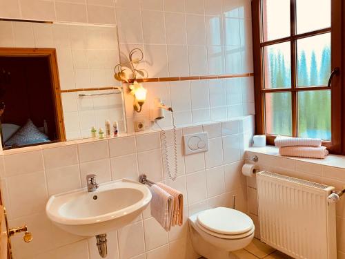 Double Room - Photo 2