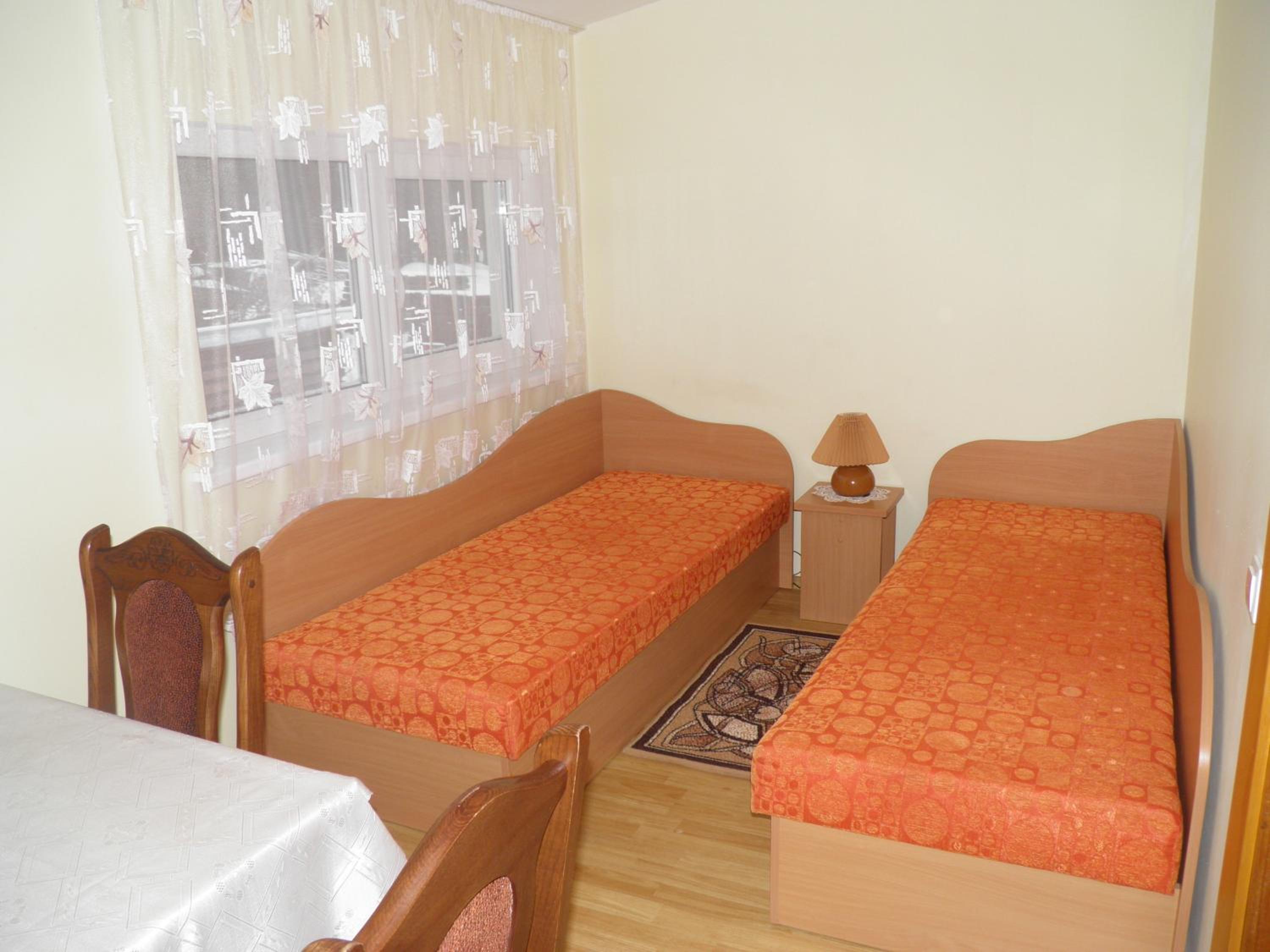 Double or Twin Room with Shared Kitchen photo 3