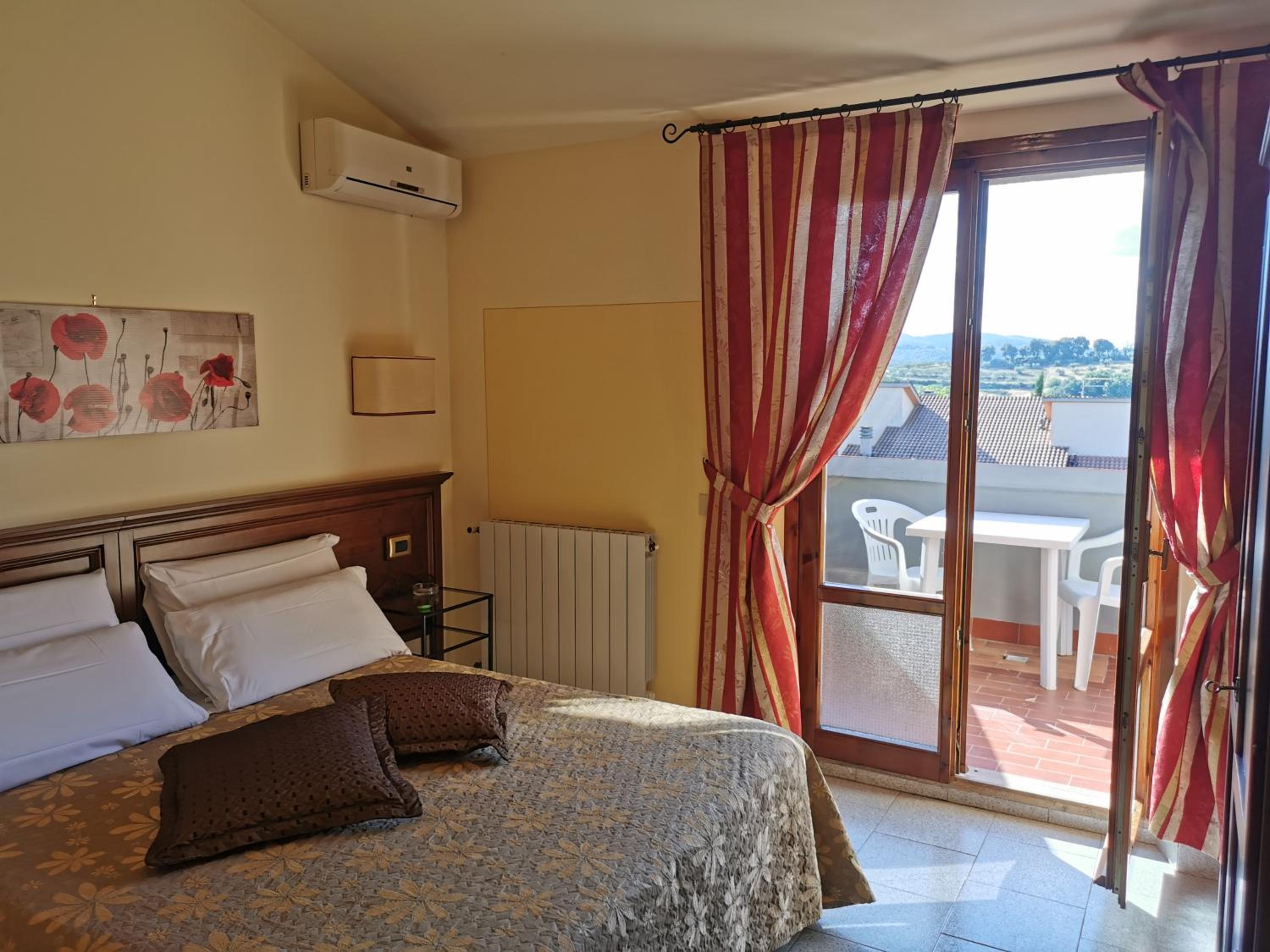 Superior Double Room - Photo 1
