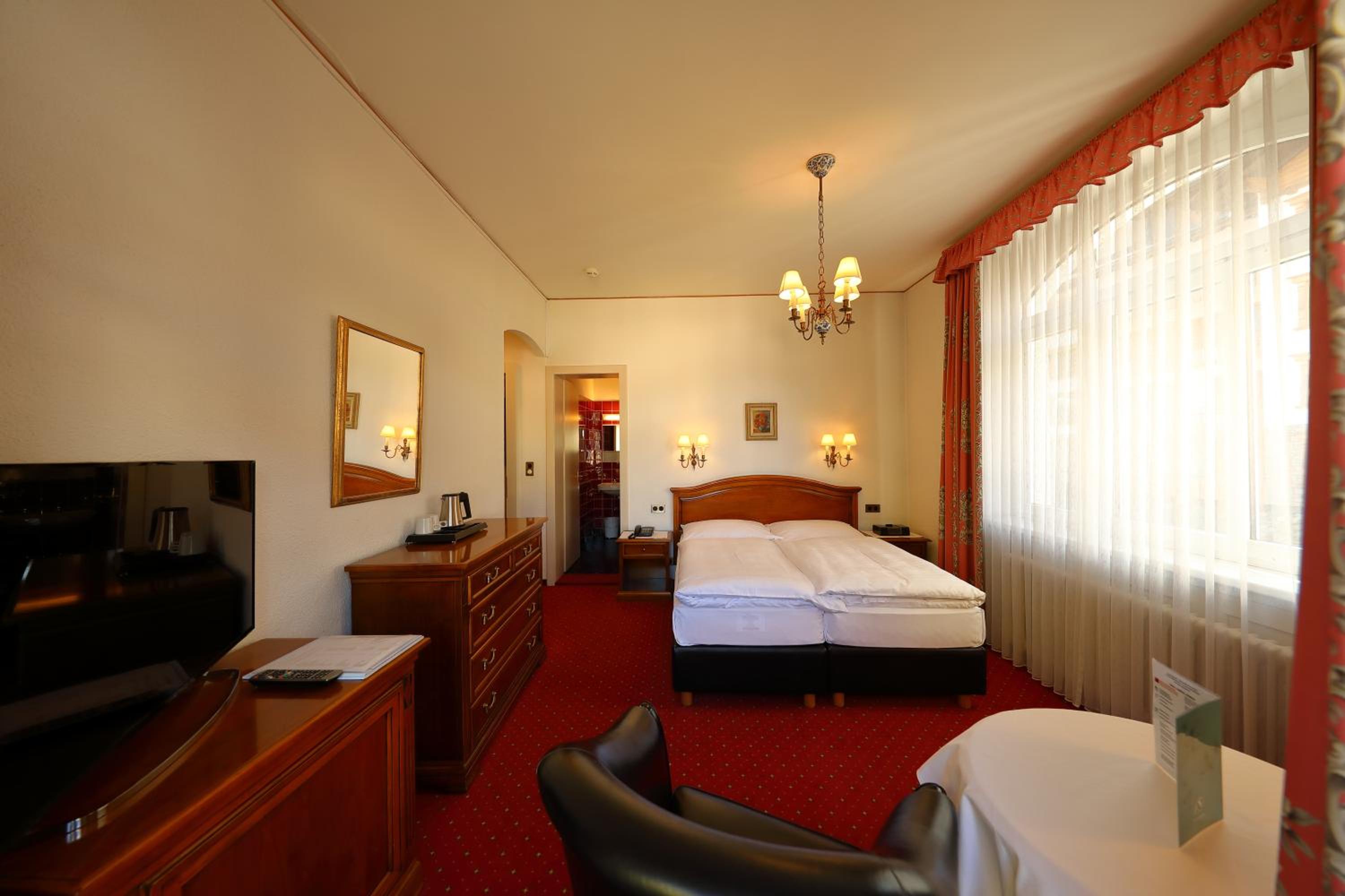Double or Twin Room photo 2