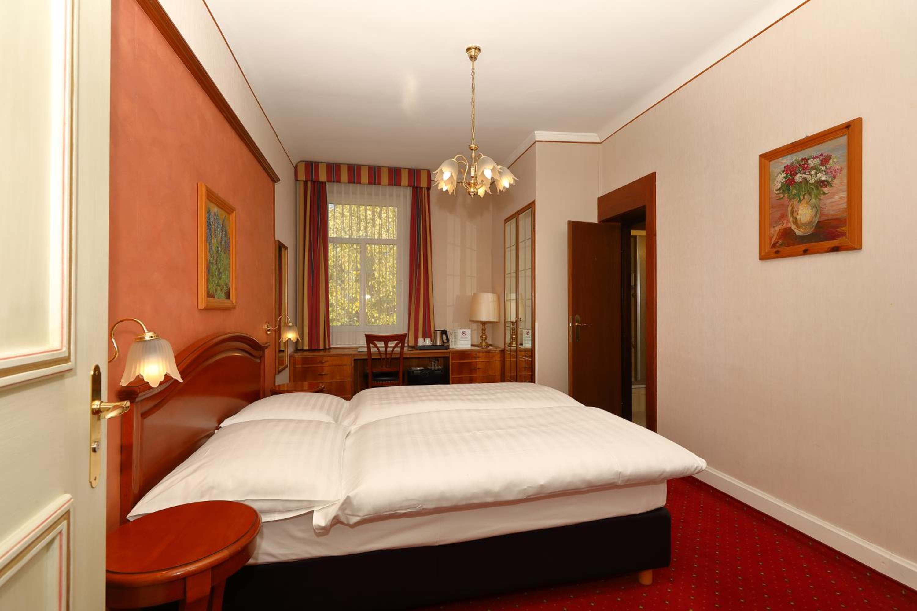 Small Double Room