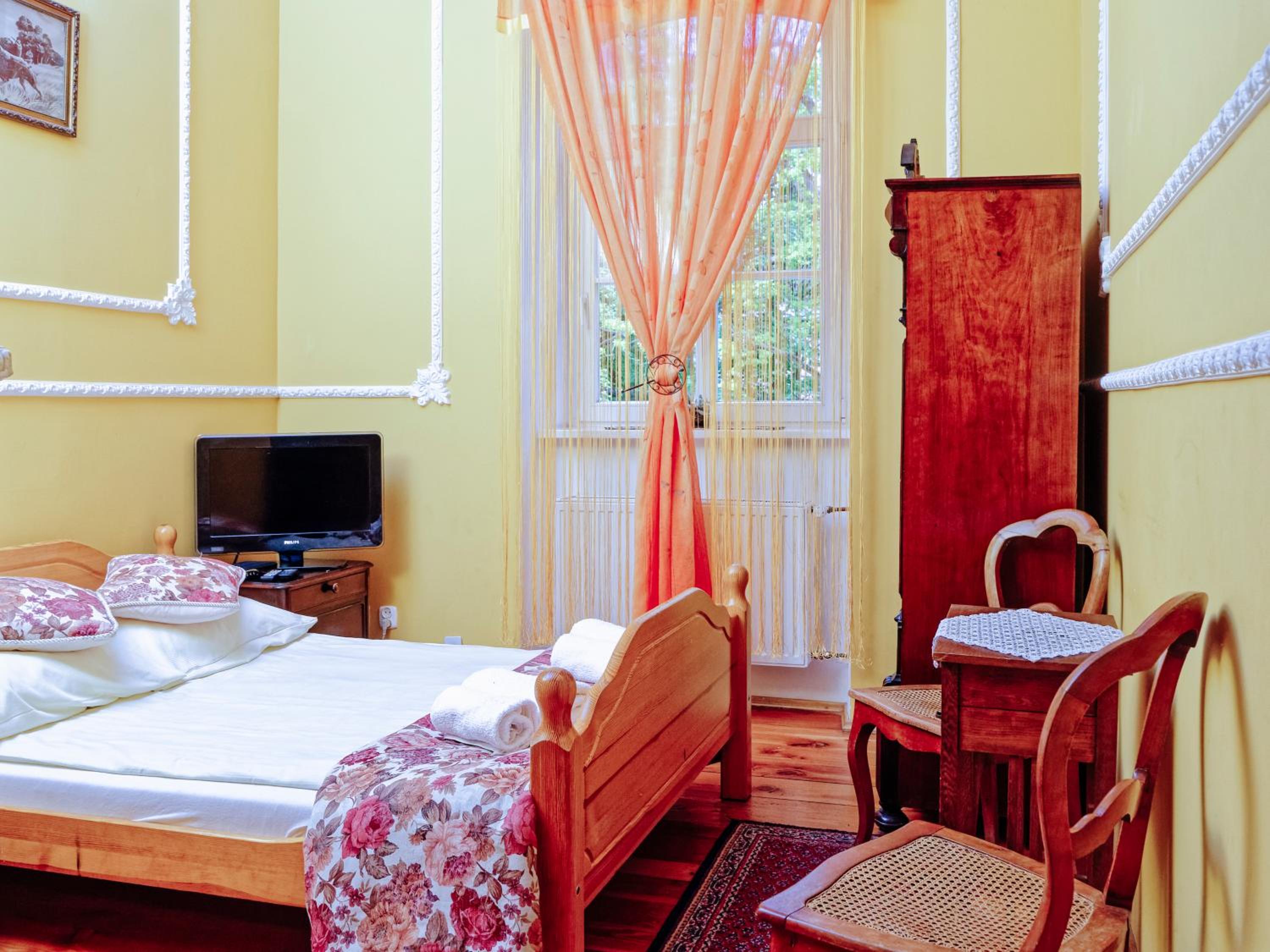 Single Room photo 2