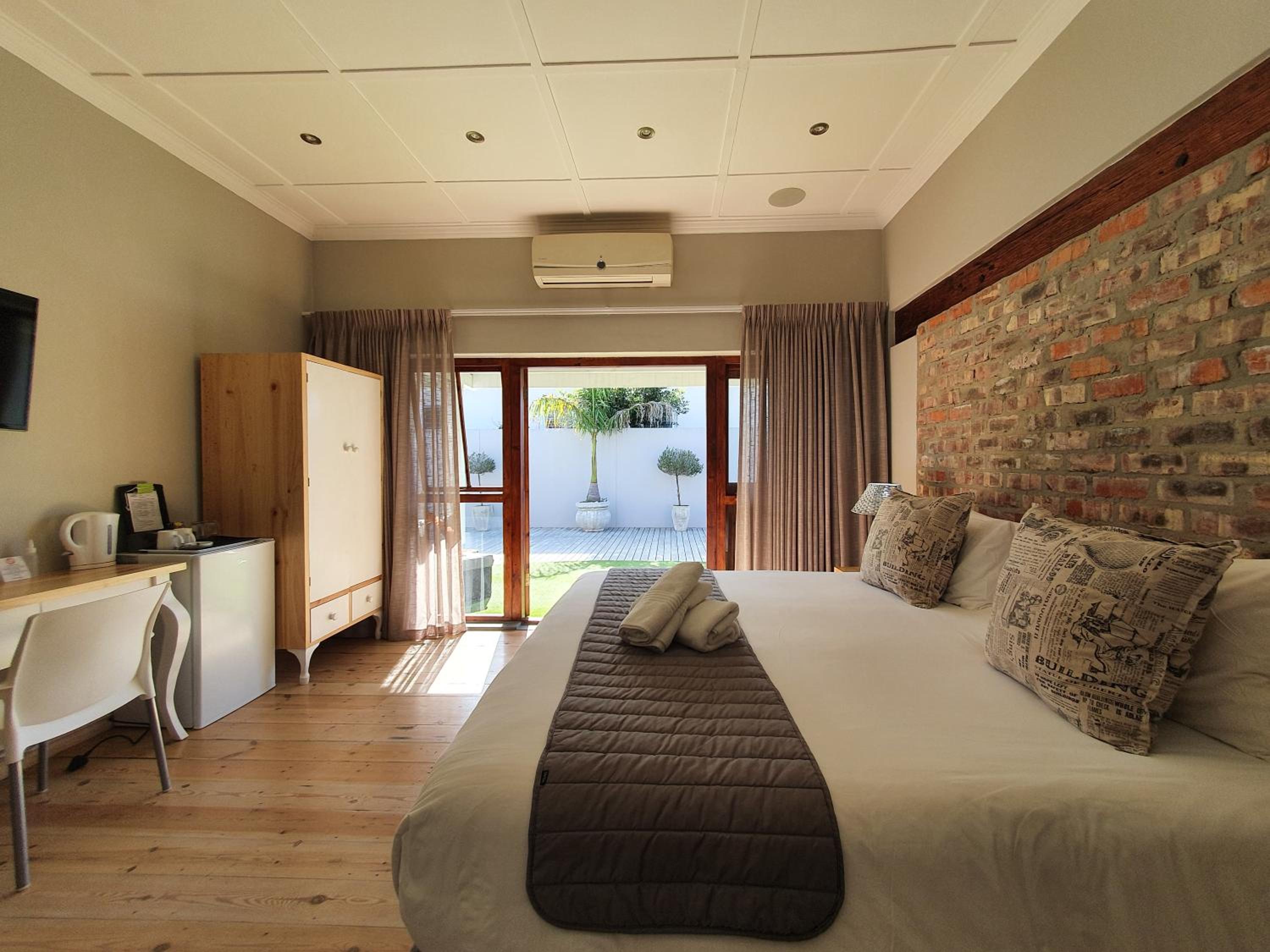 Superior Double or Twin Room photo 1