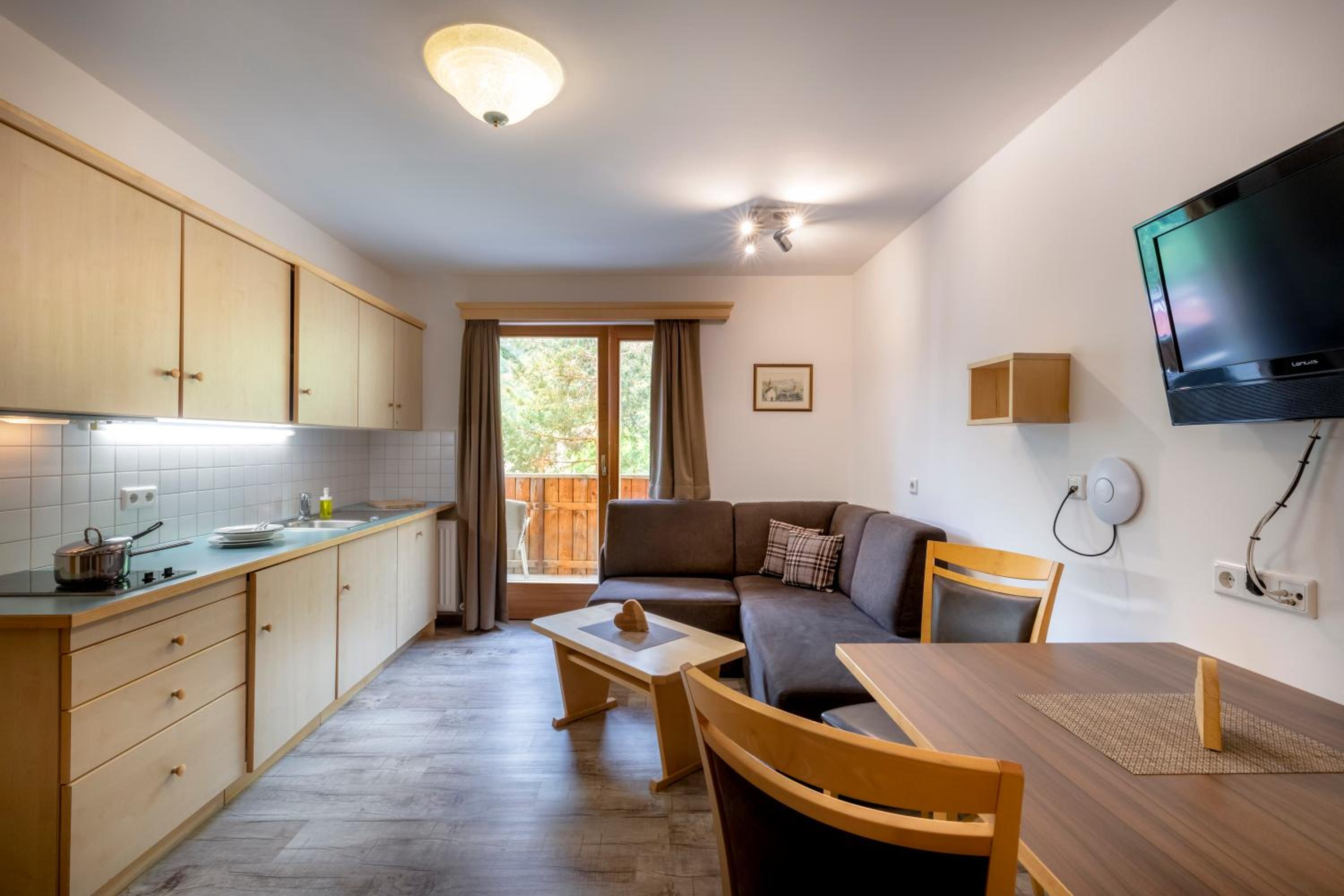 Apartment - Photo 4