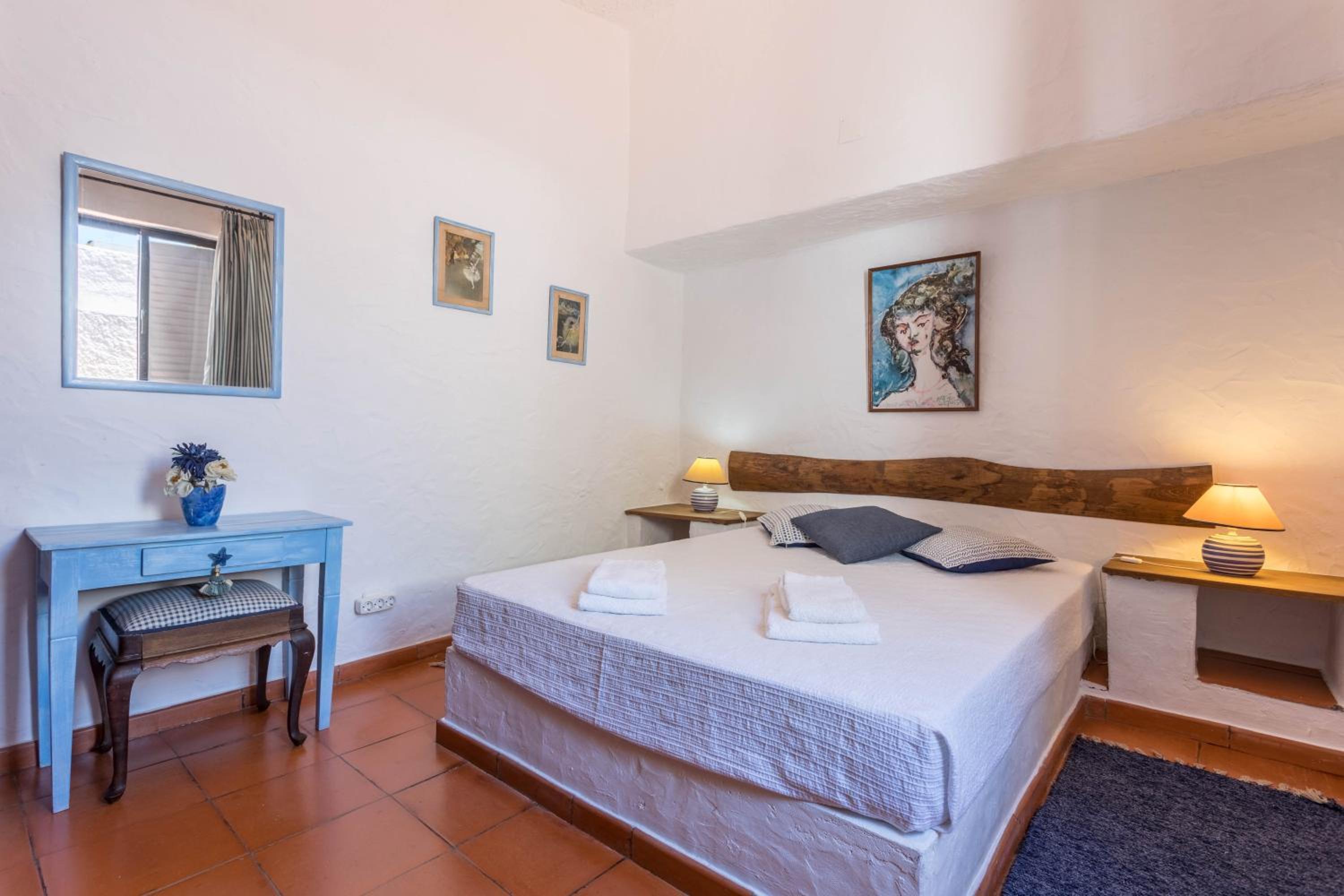 Villa with Garden View - Photo 17