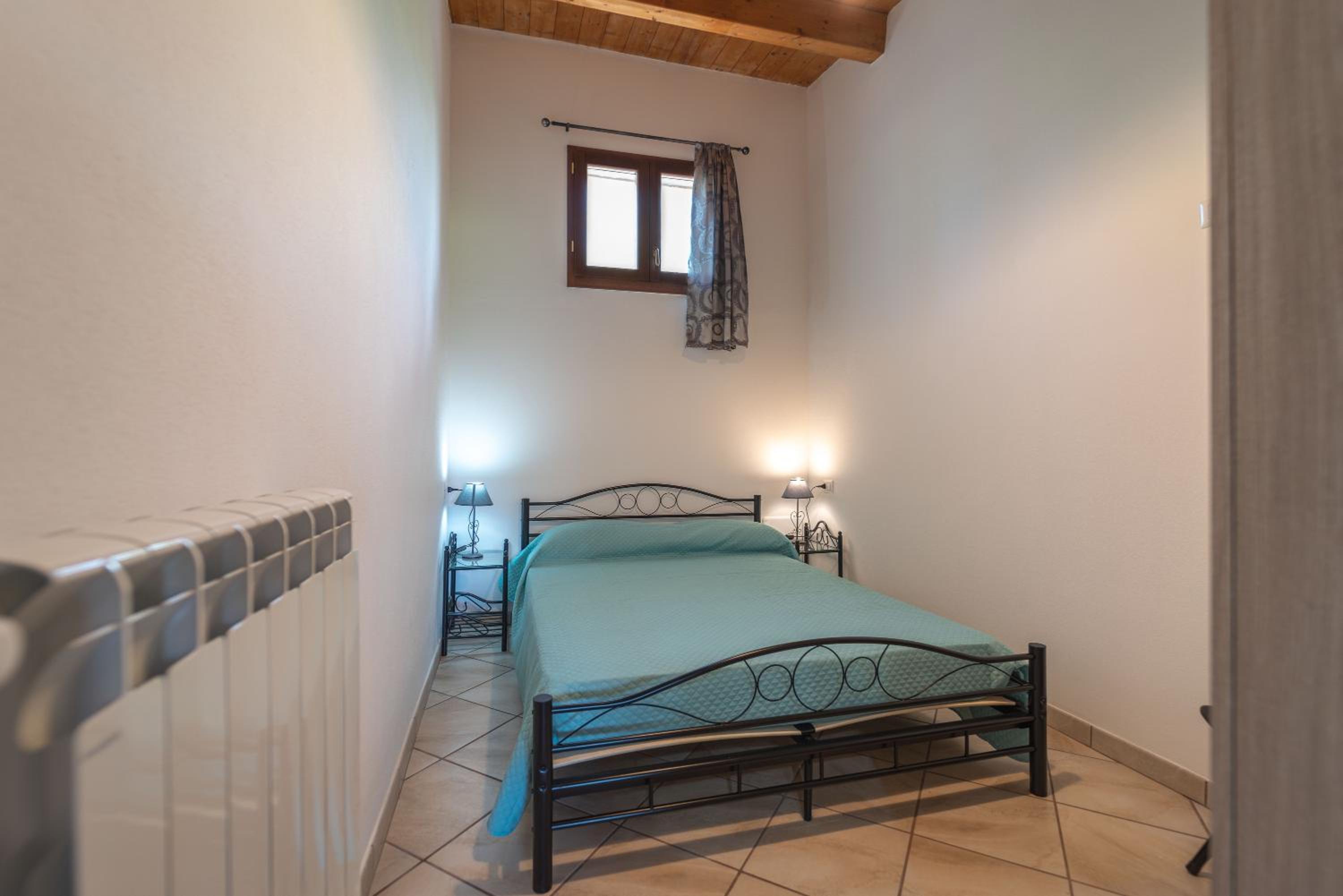 Two-Bedroom Deluxe Apartment with Garden View