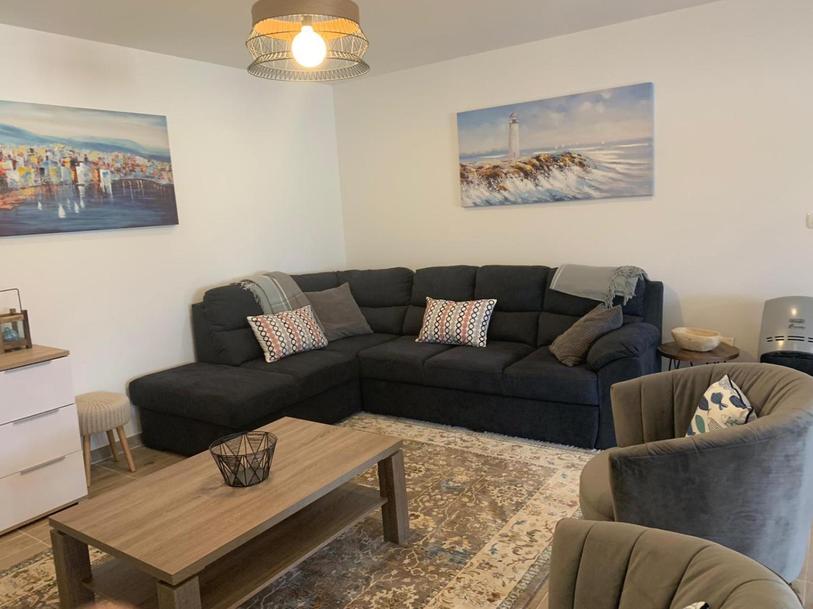 Superior Apartment photo 1
