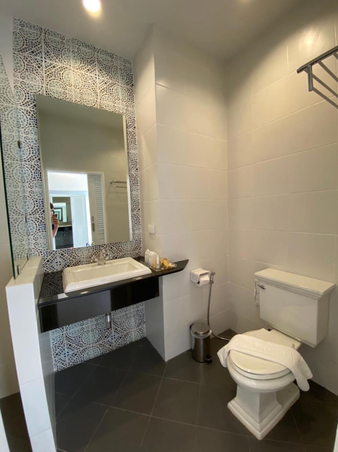 Deluxe Twin Room - Photo 6