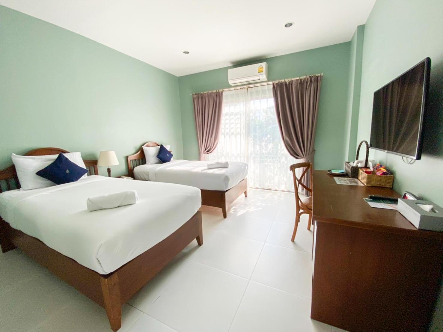 Standard Twin Room photo 3