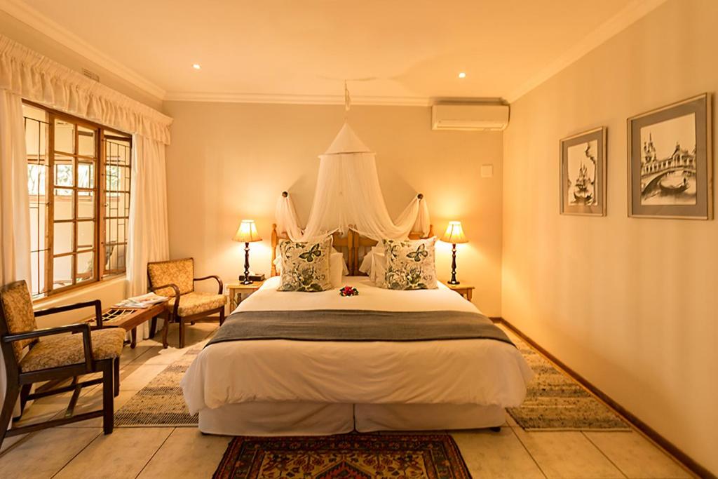 Luxury Double or Twin Room - Photo 8
