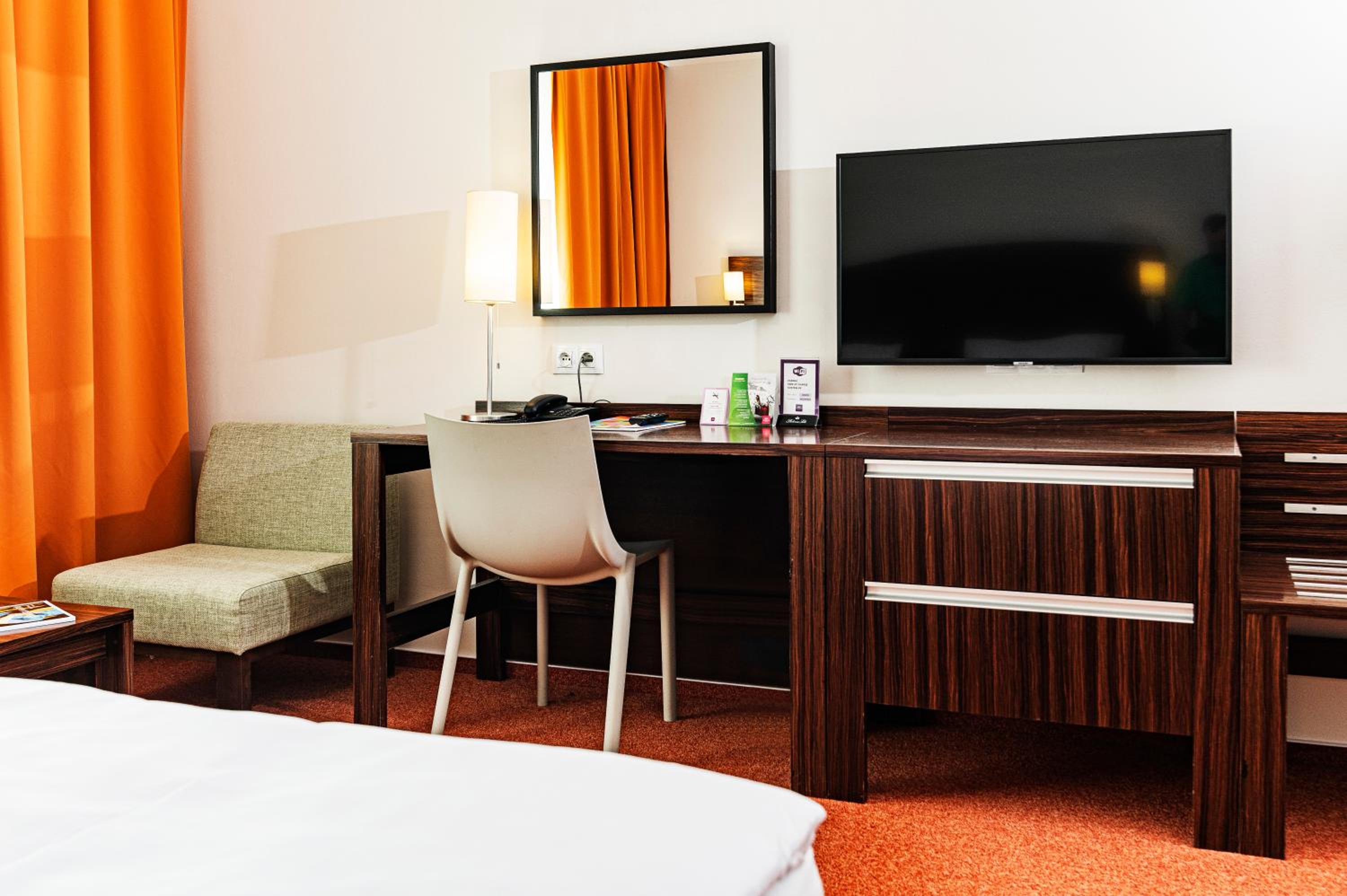 Double or Twin Room - Photo 1