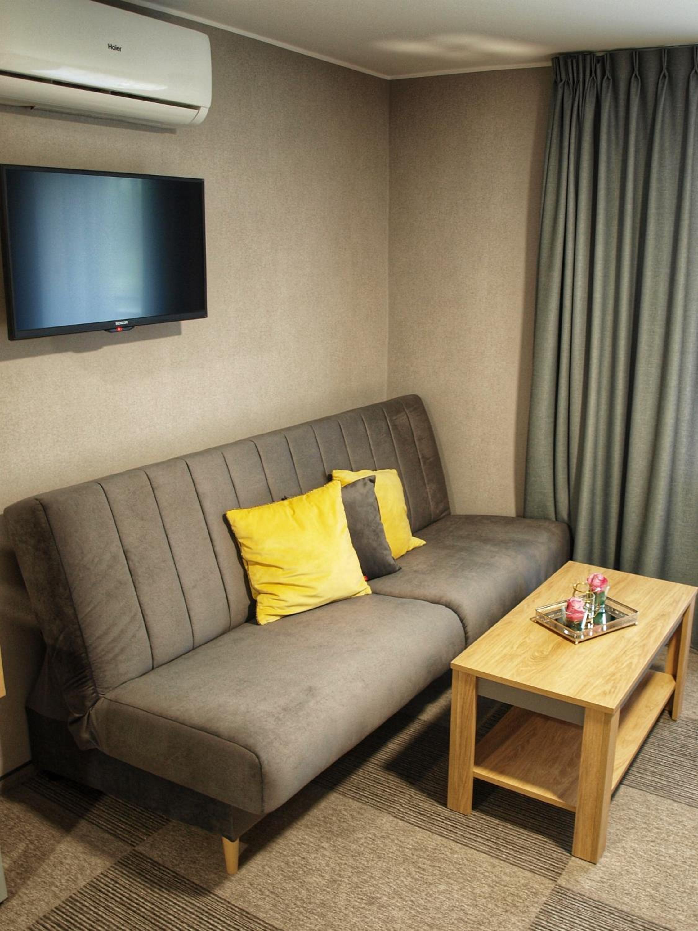 Standard Triple Room - Photo 5
