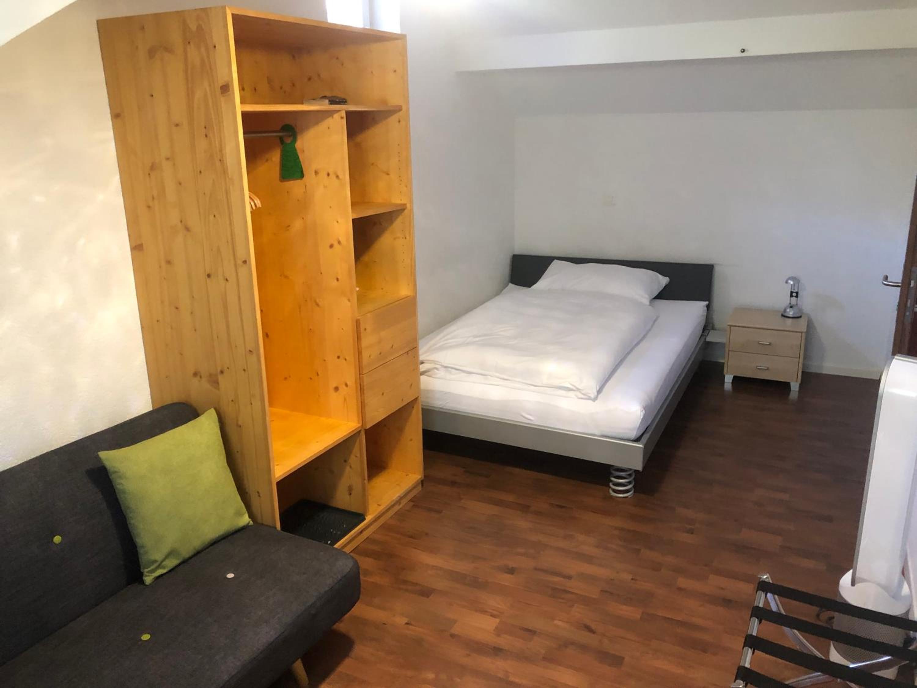 Standard Single Room with Shower