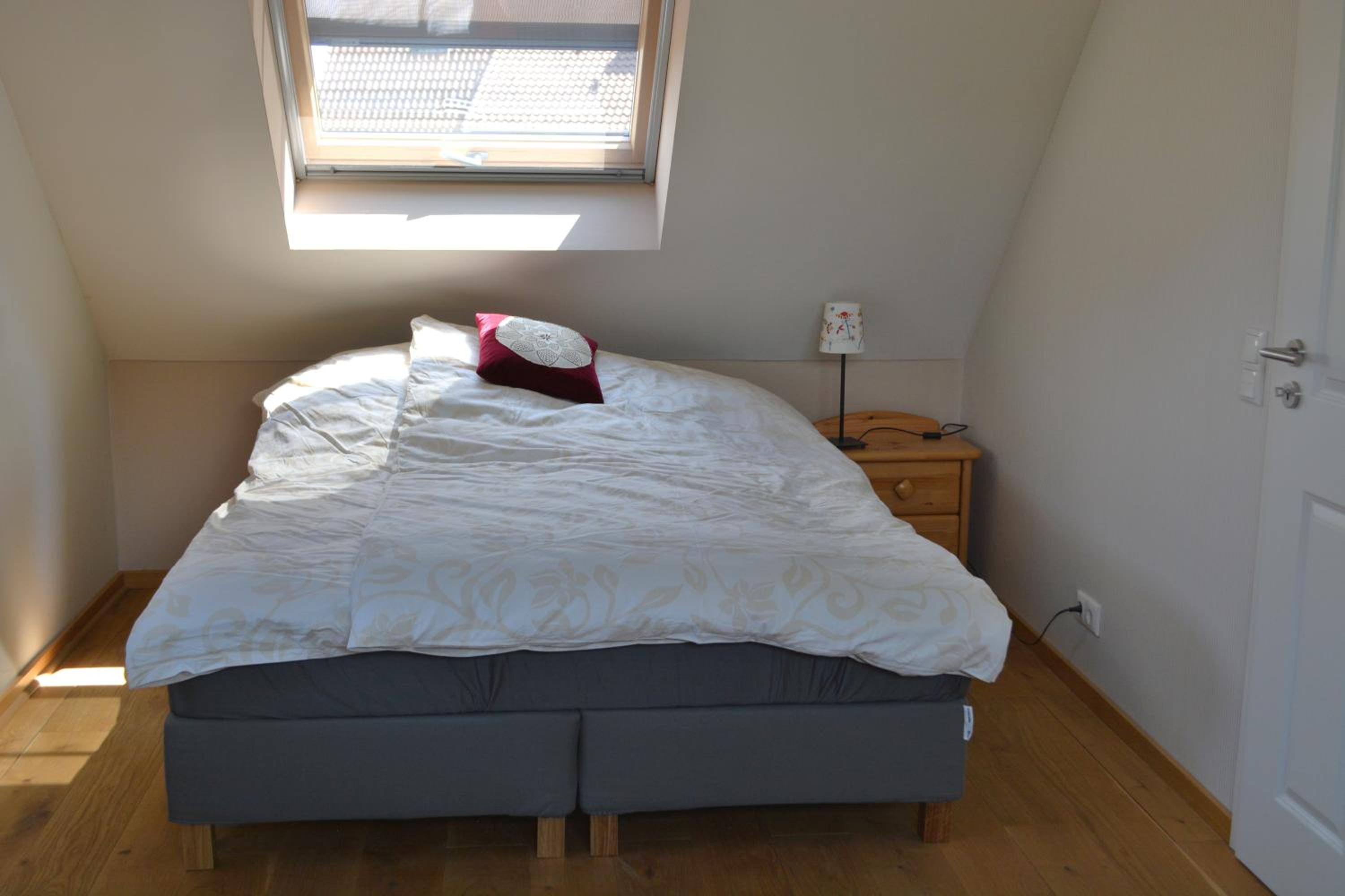 Three-Bedroom Apartment photo 1