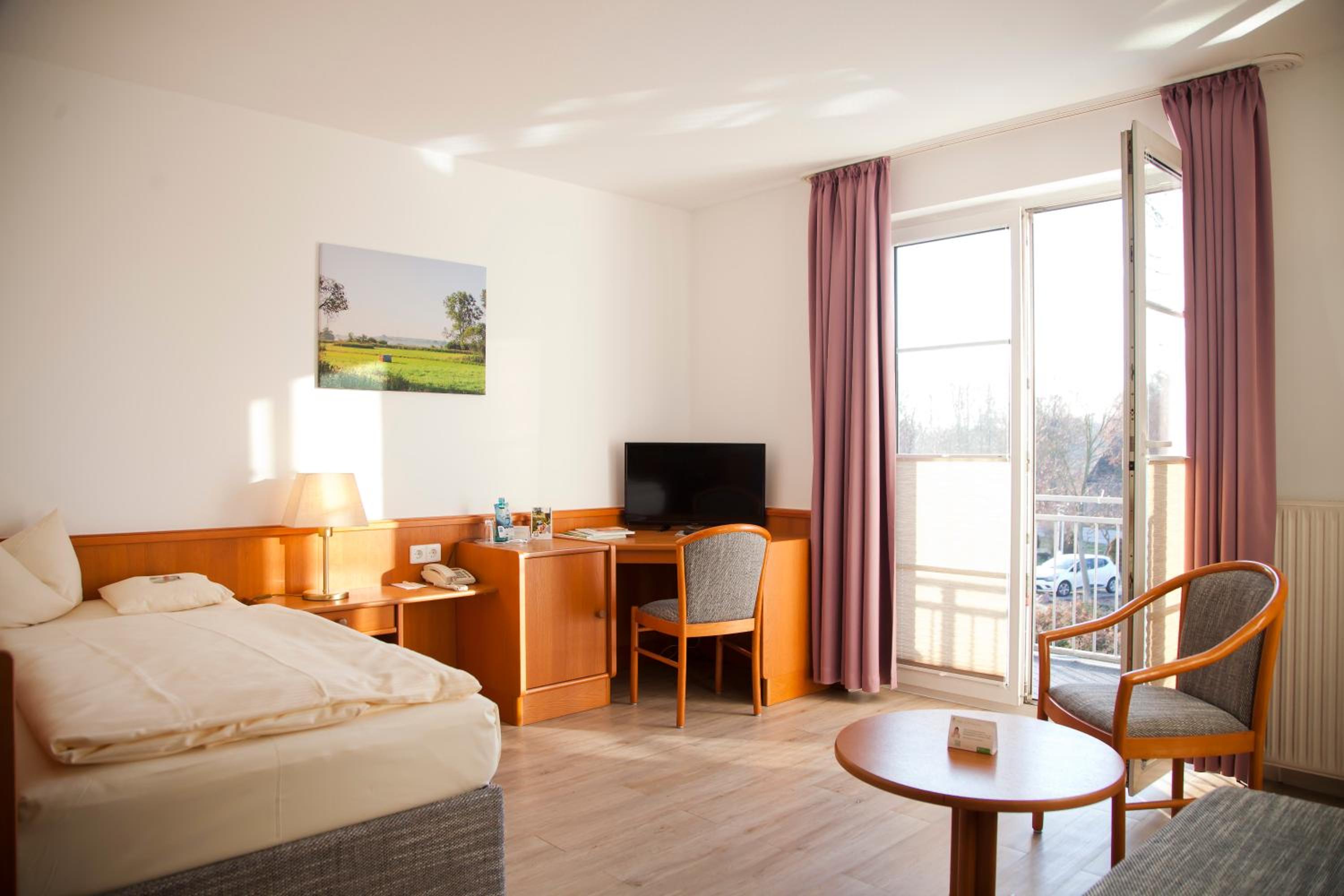 Classic Single Room