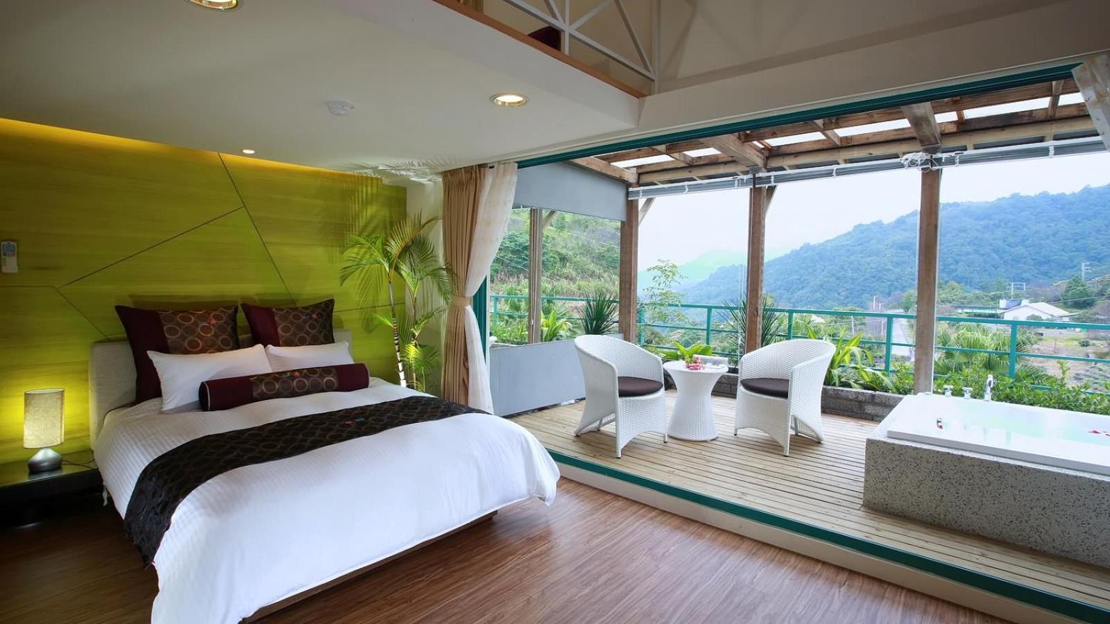 Premium Quadruple Room photo 3
