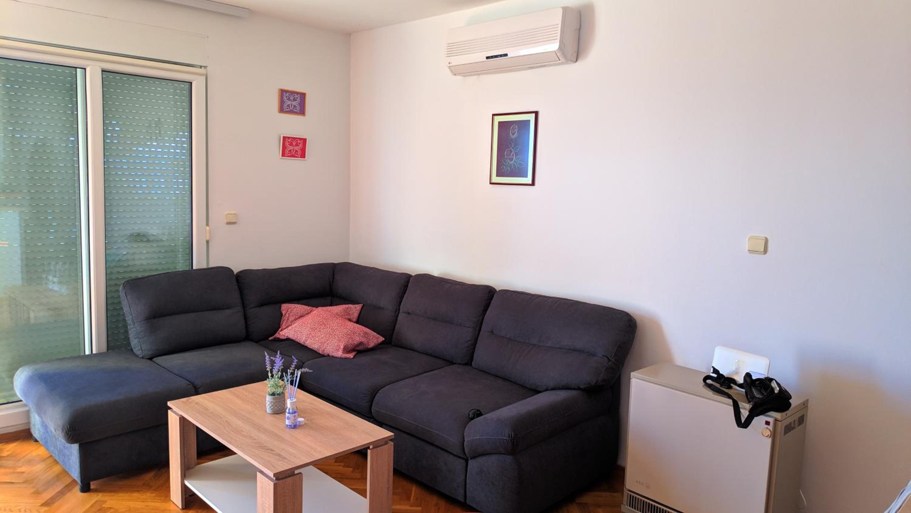 Apartment photo 3