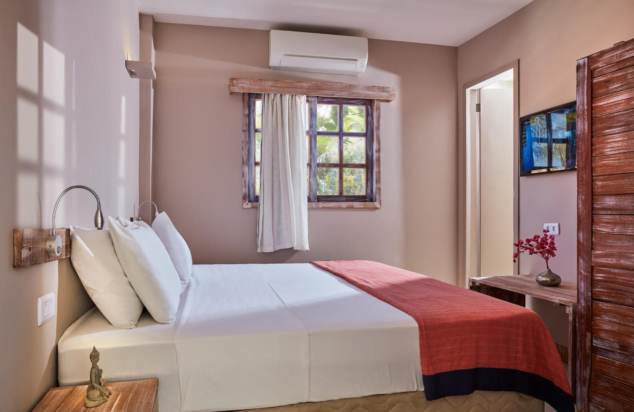 Standard Double Room - Photo 1