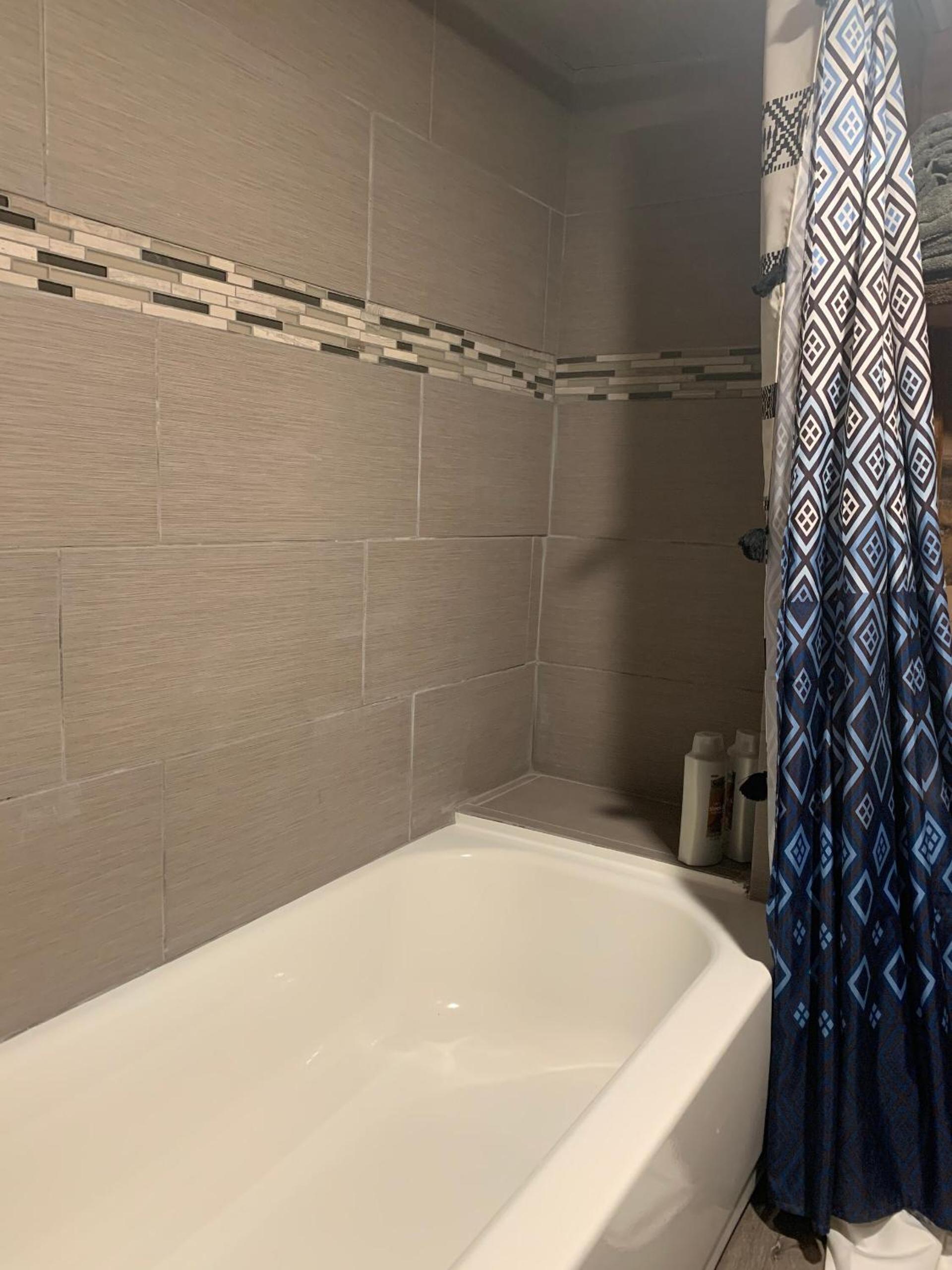 One-Bedroom House photo 3