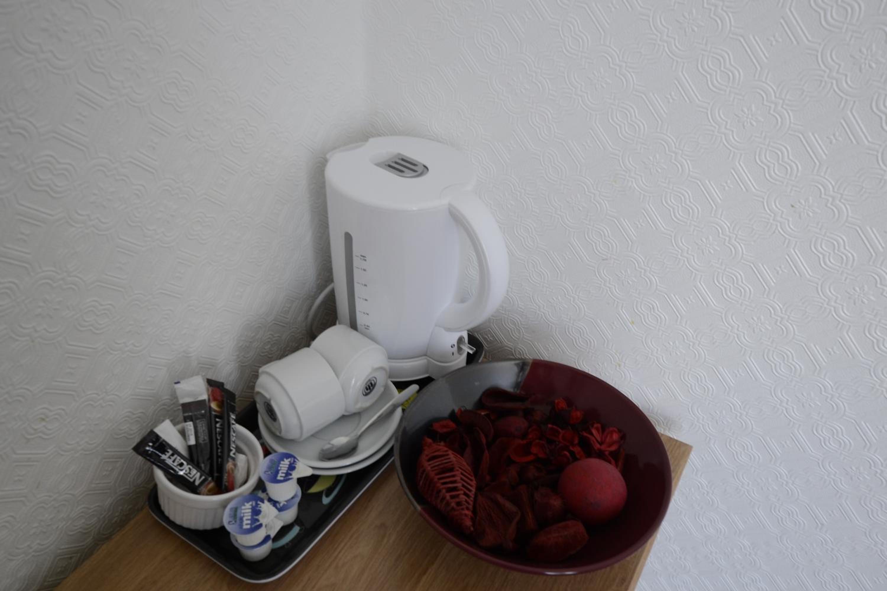 Double Room - Photo 8