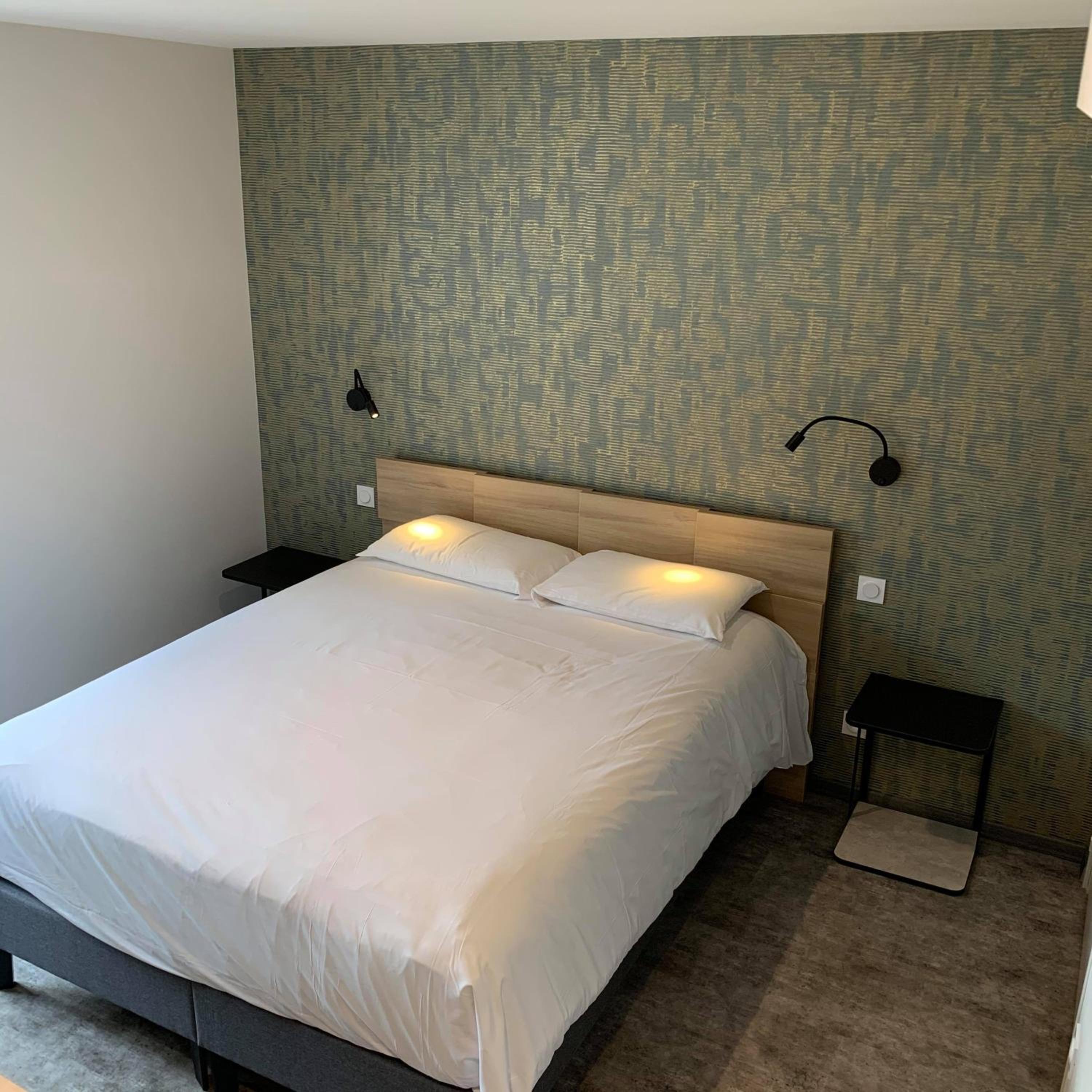 Double Room - Photo 3