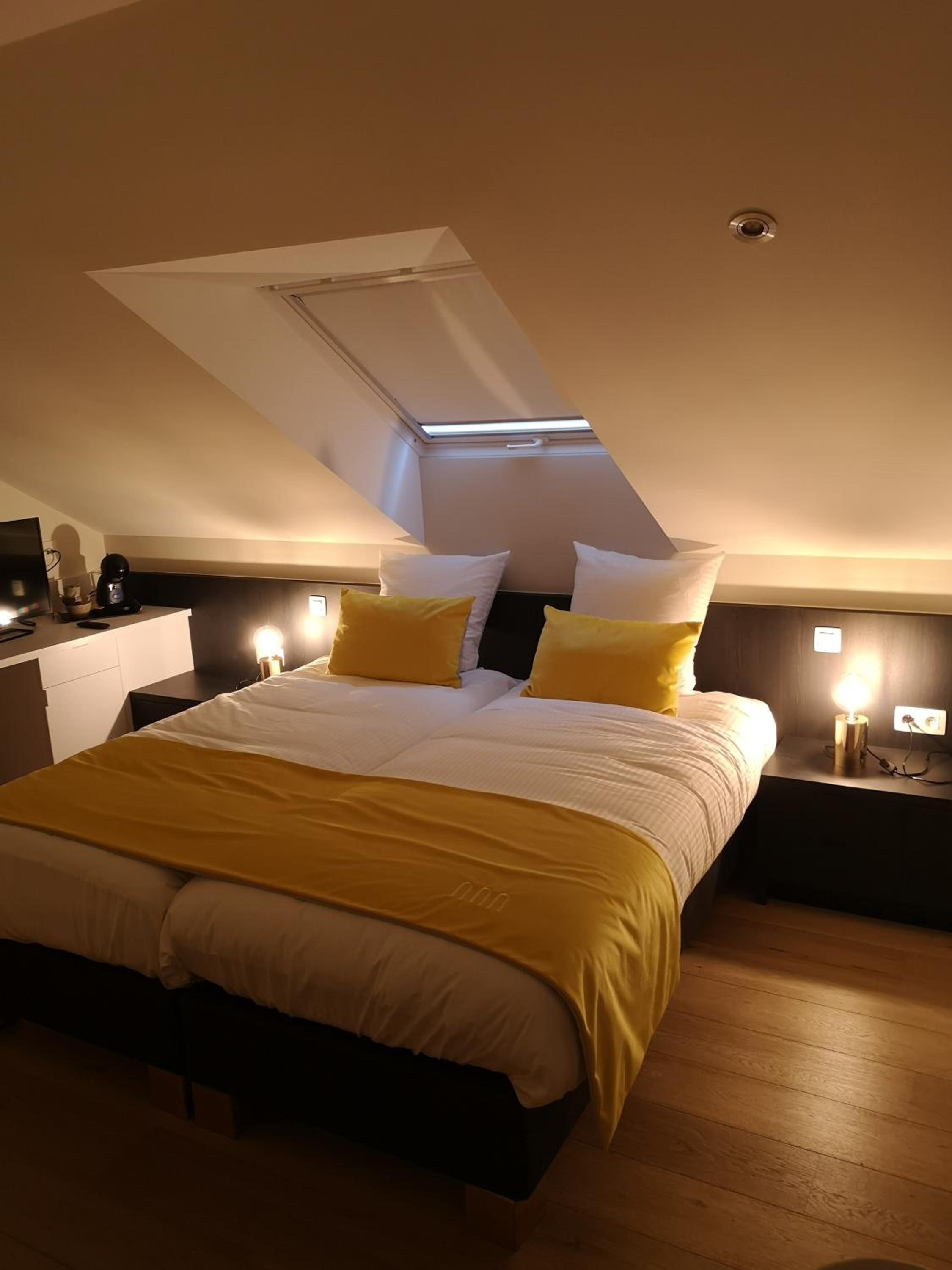 Deluxe Double Room with Shower photo 1