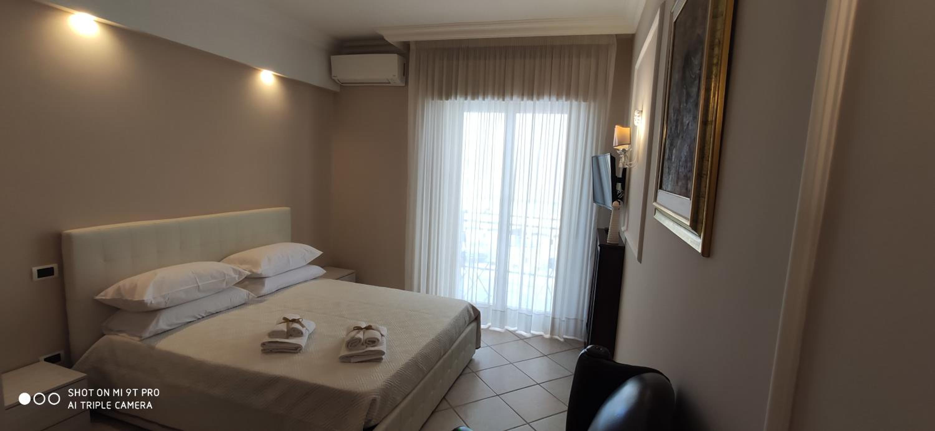 Deluxe Double Room with Balcony
