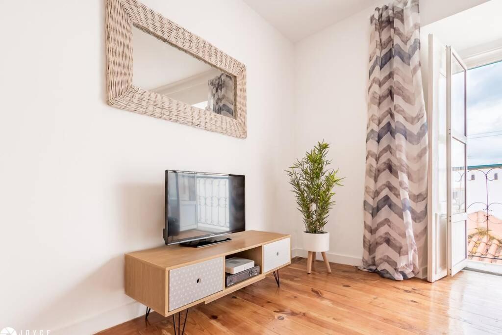 Two-Bedroom Apartment - Photo 14