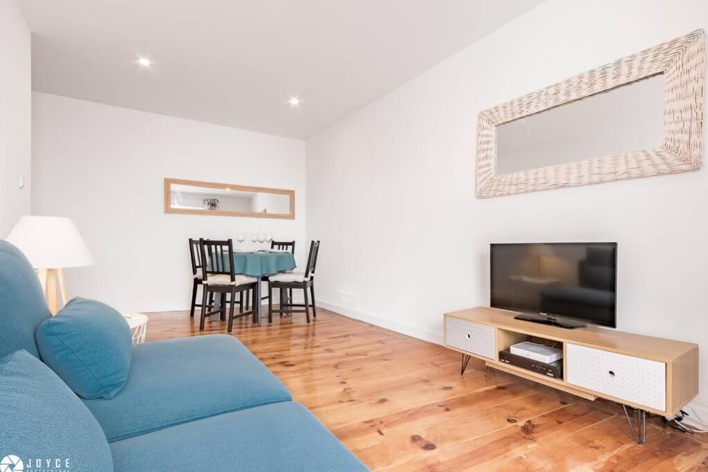 Two-Bedroom Apartment - Photo 19
