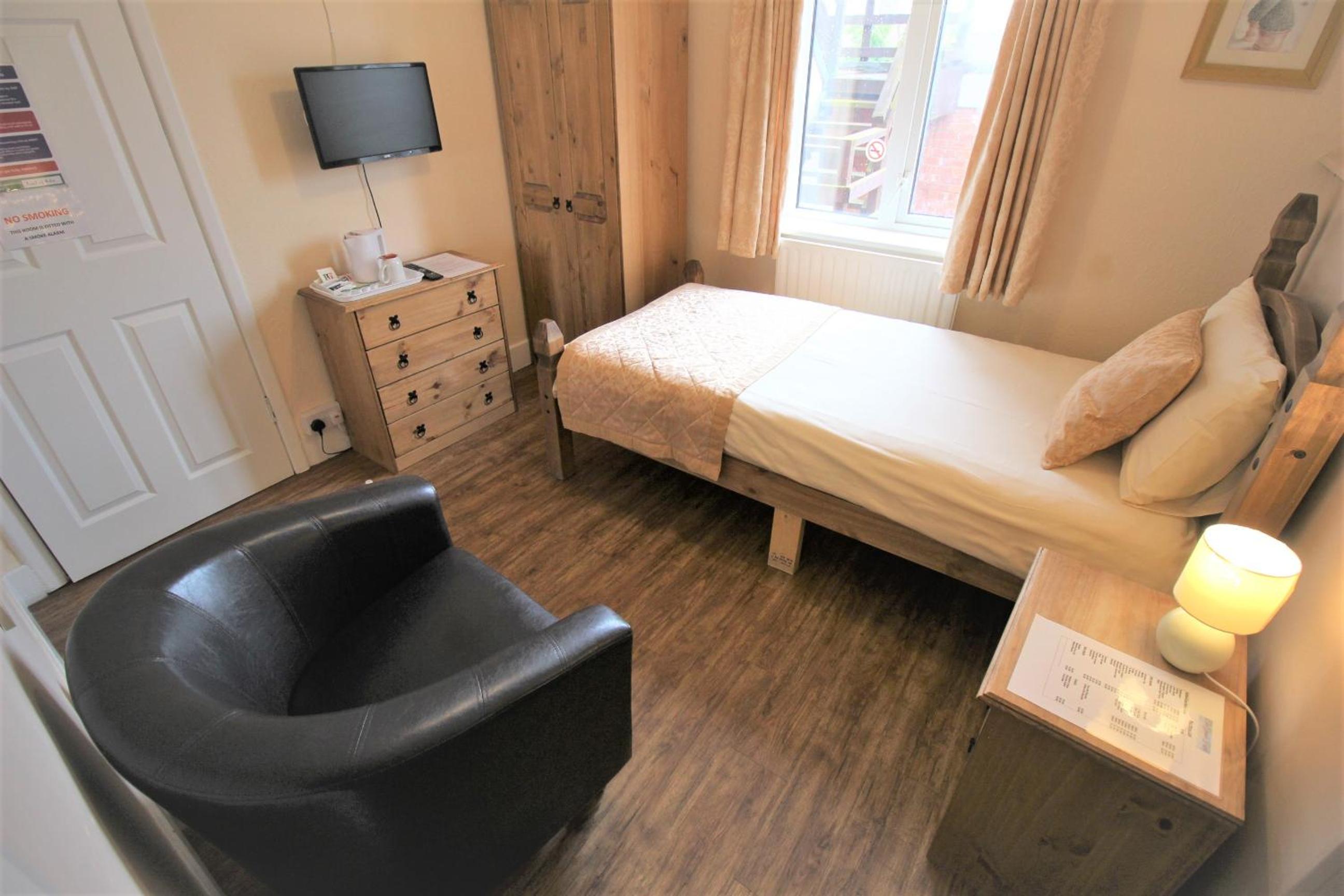 Single Room photo 2