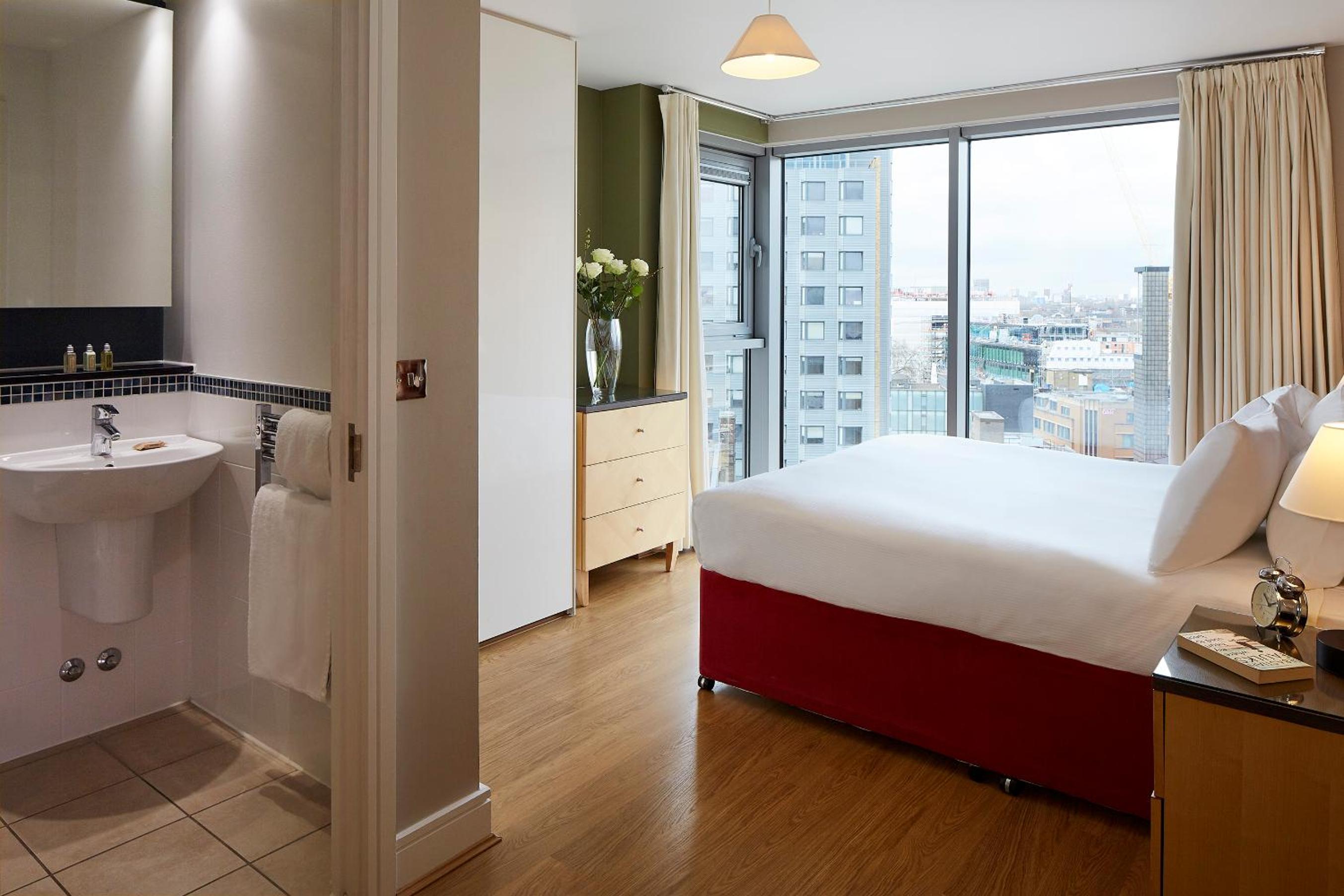 Two Bedroom Penthouse with Sofa Bed photo 1