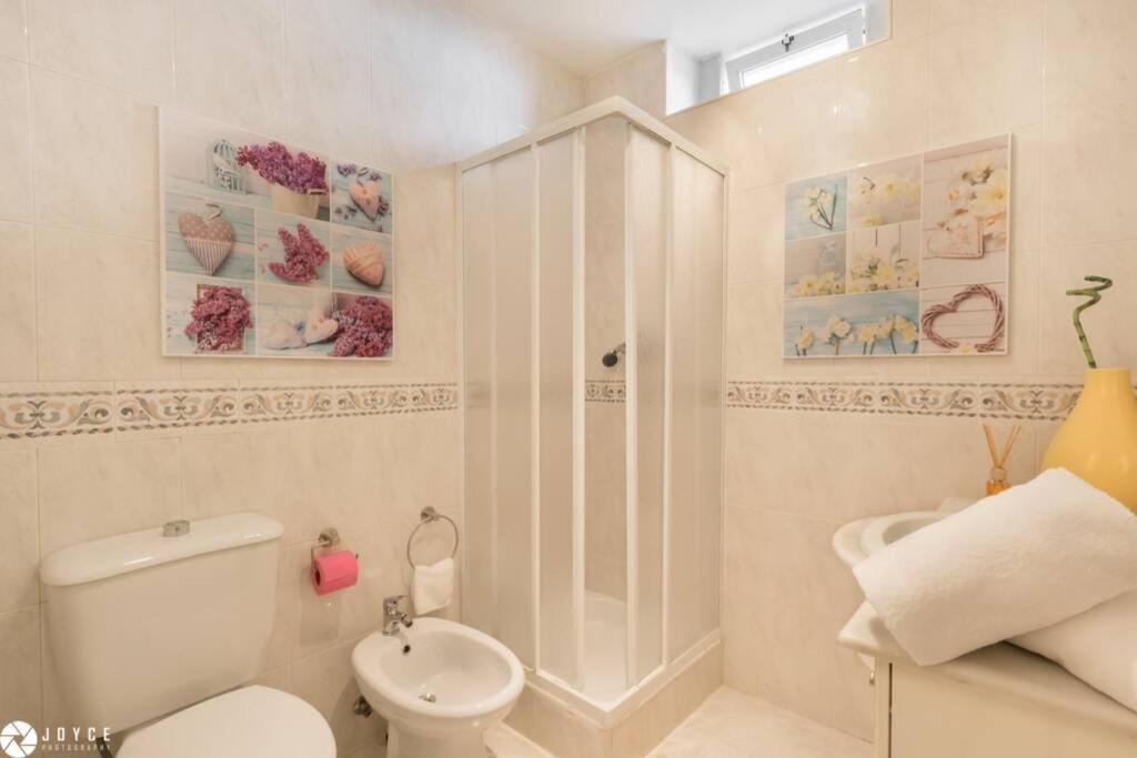 Two-Bedroom Apartment - Photo 11
