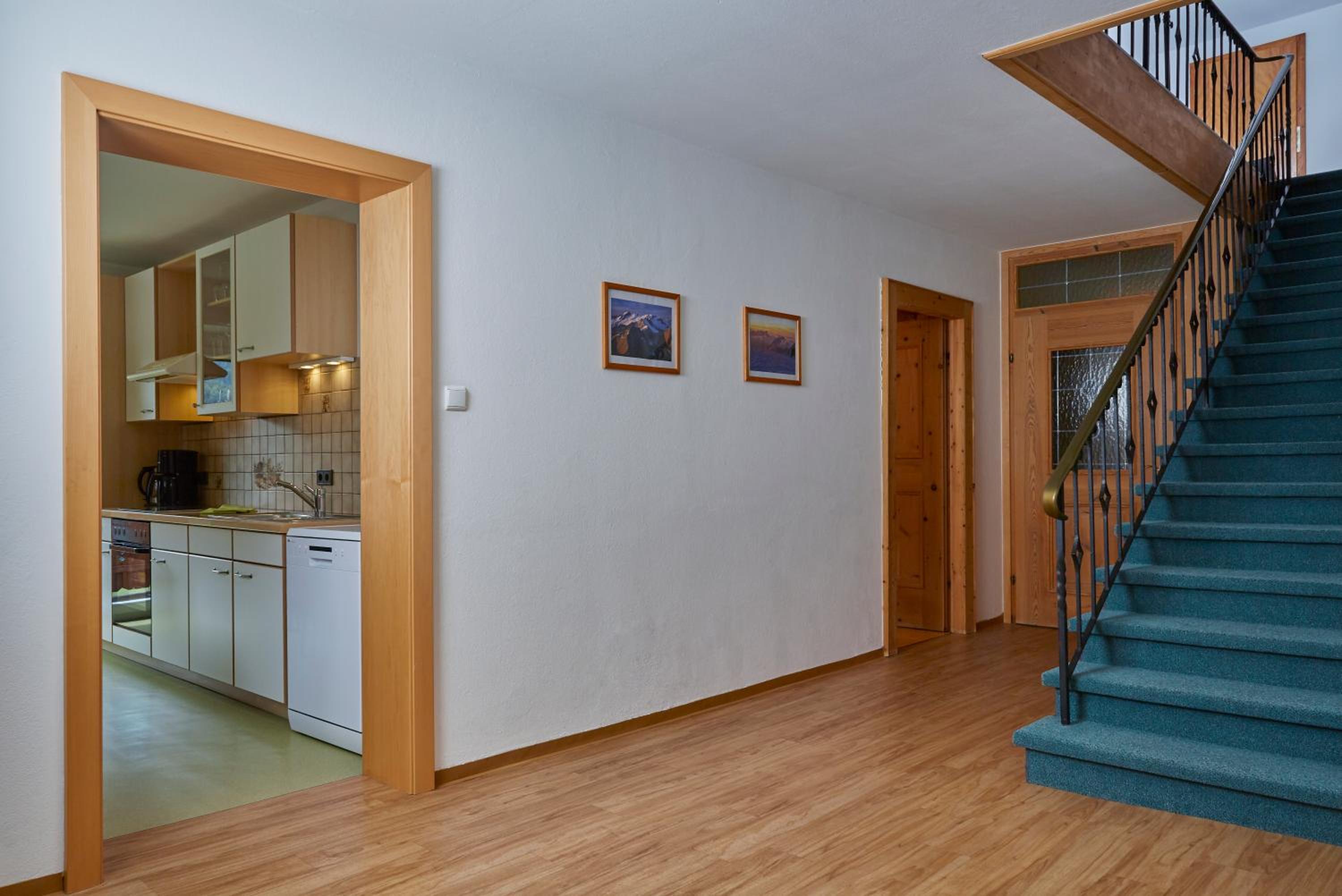 Four-Bedroom Apartment photo 2