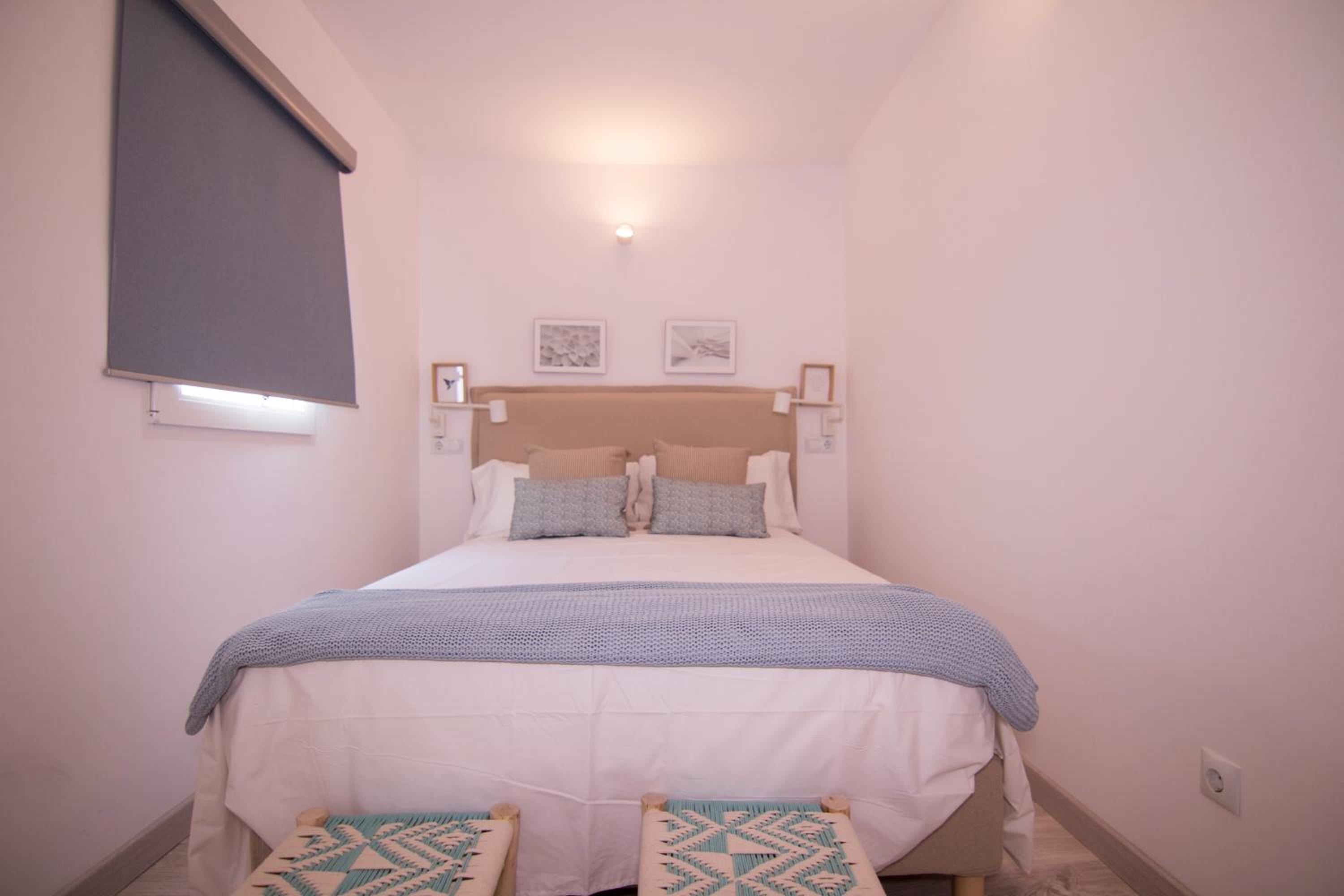 Two-Bedroom Apartment - Photo 9