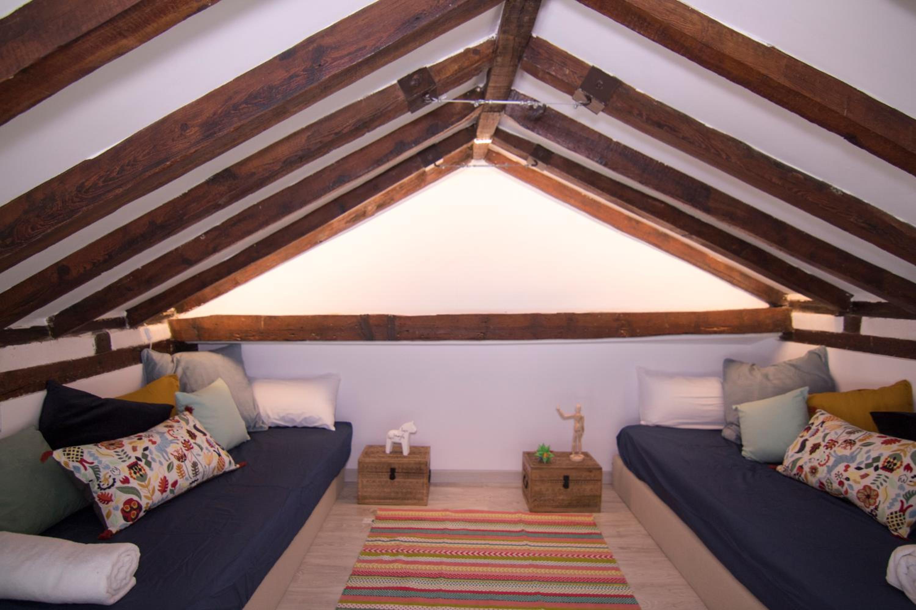 Two-Bedroom Apartment - Photo 16