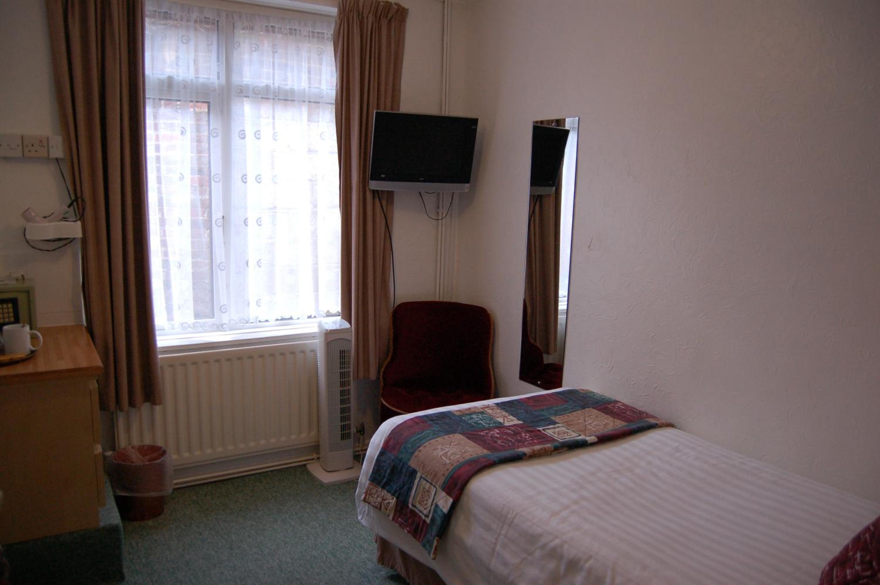 Standard Single Room photo 2