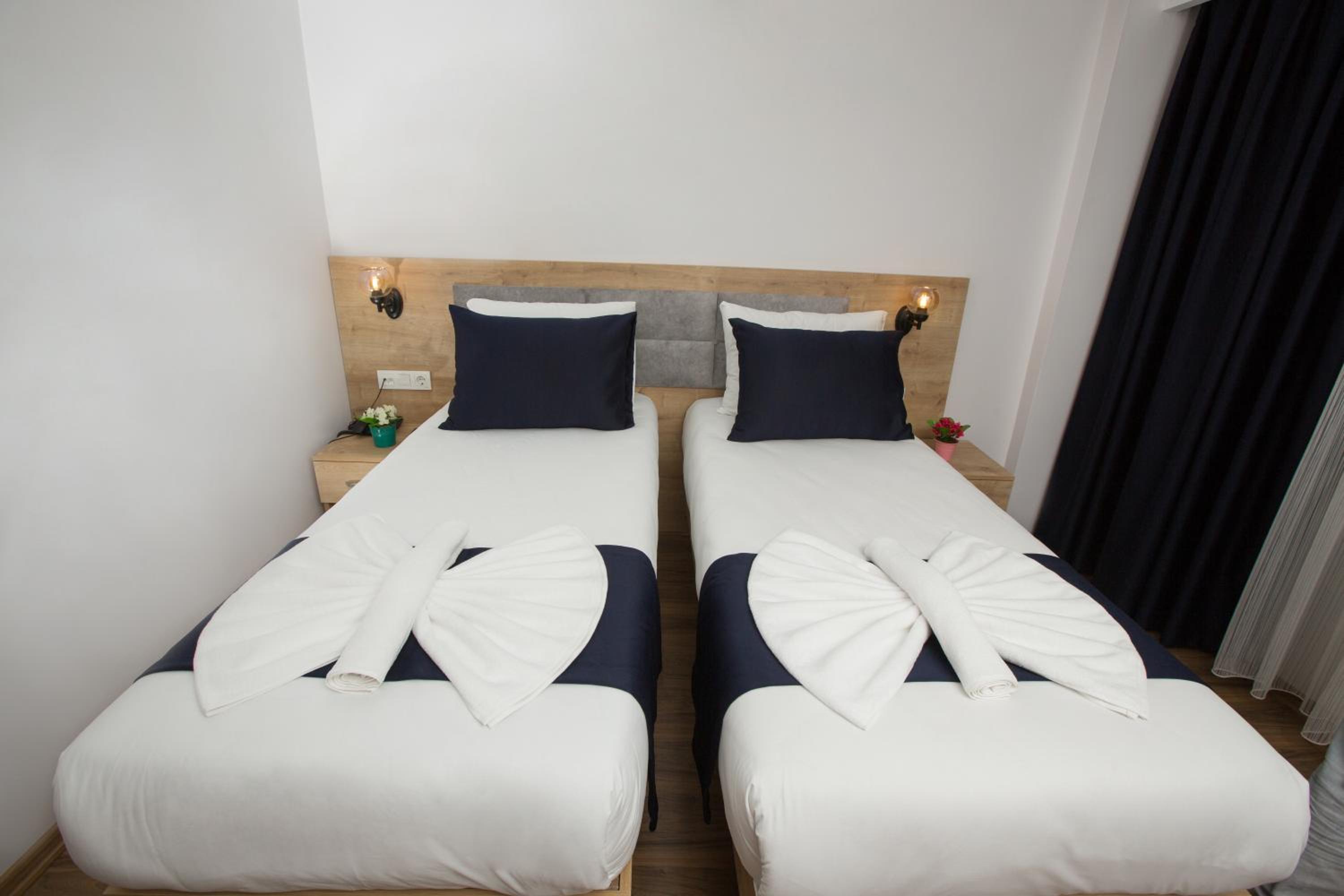 Budget Double or Twin Room photo 3