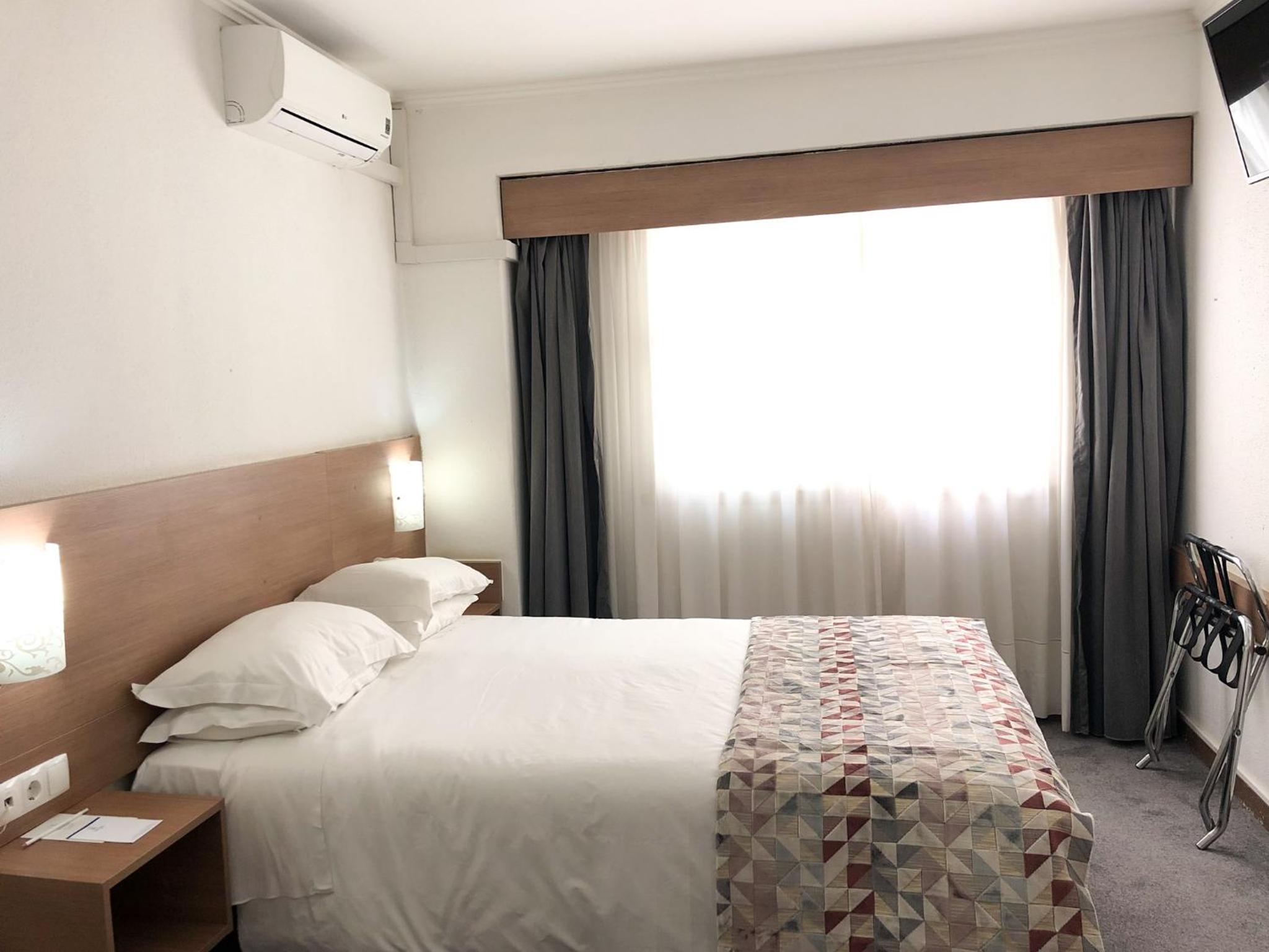 Double Room - Photo 2
