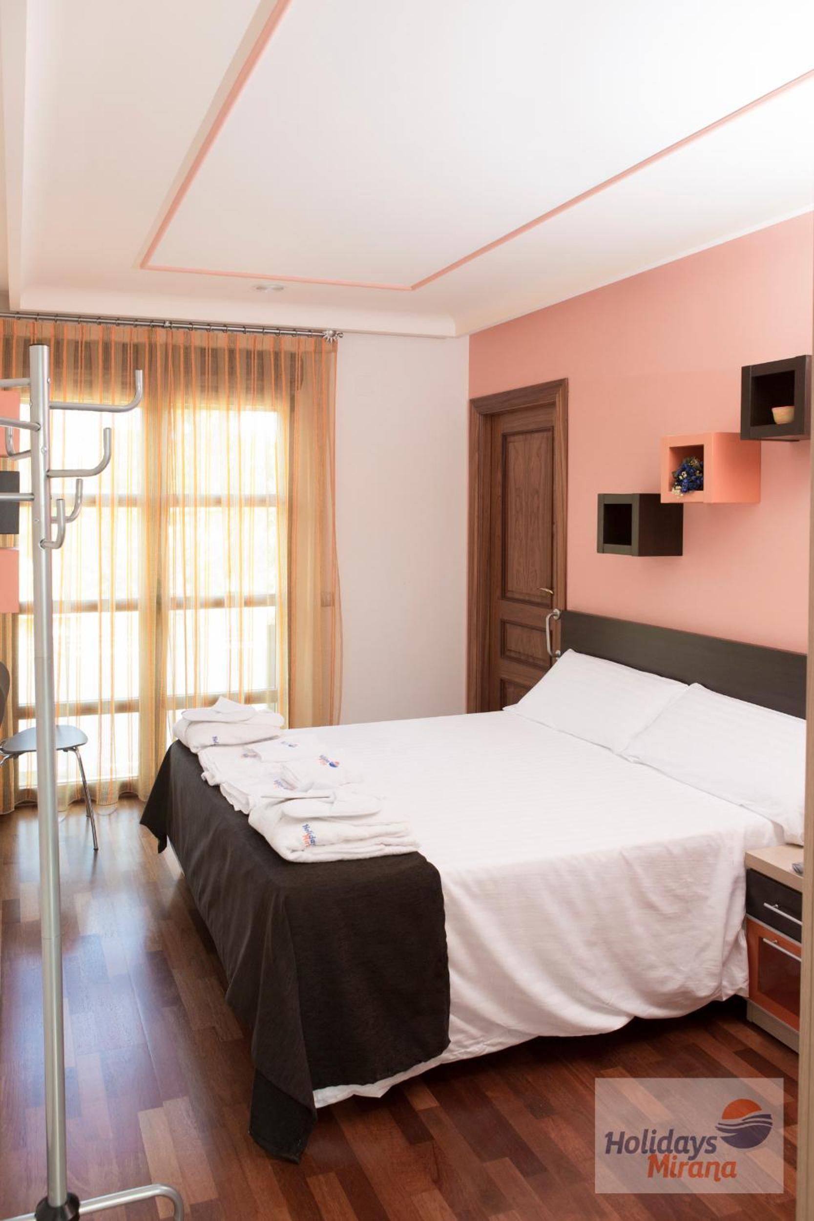 Habitación Doble con Baño Privado