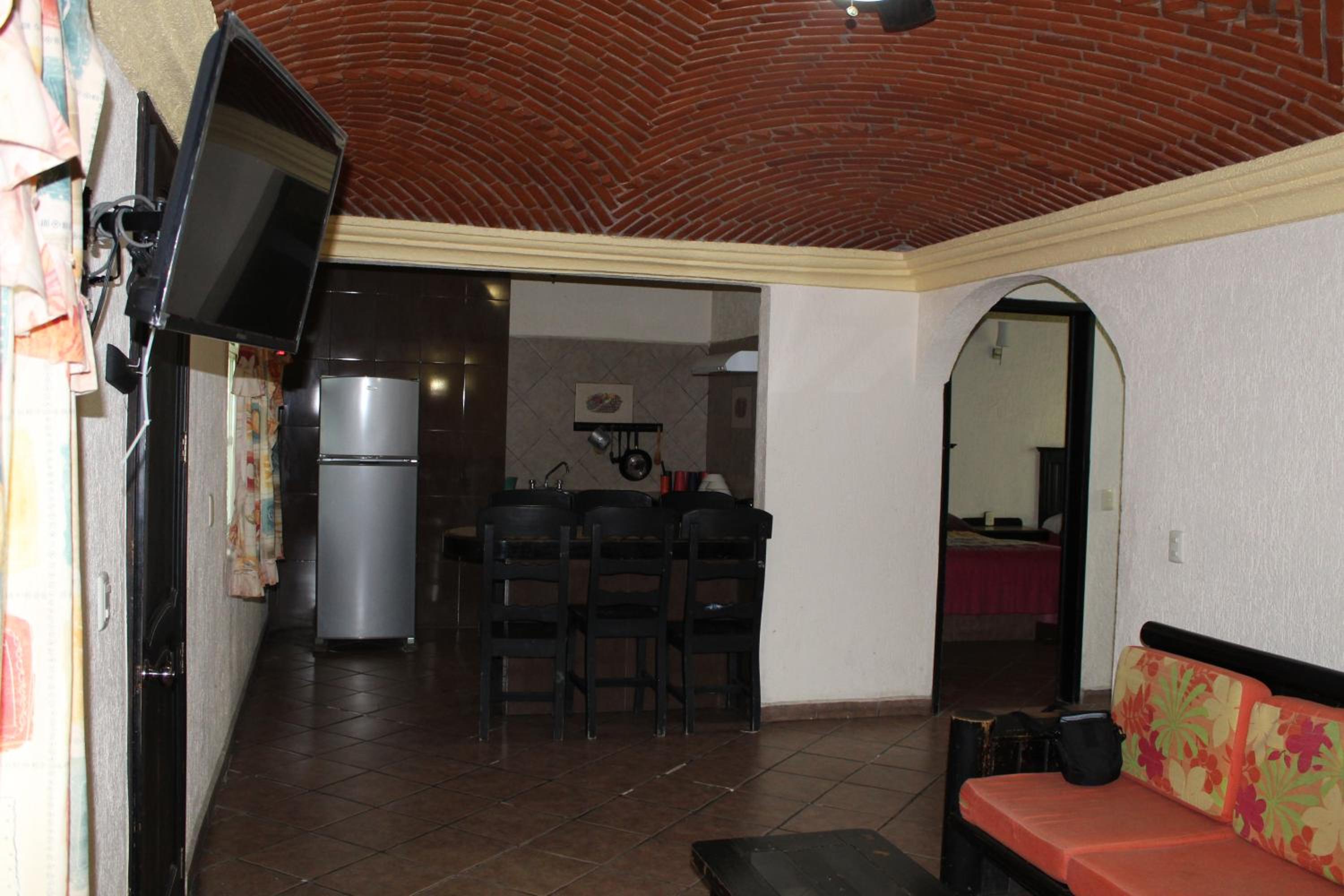 Family Bungalow photo 2