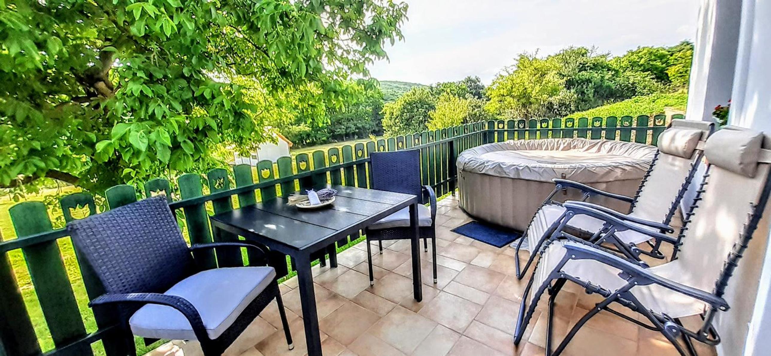 Double Room with Balcony photo 3