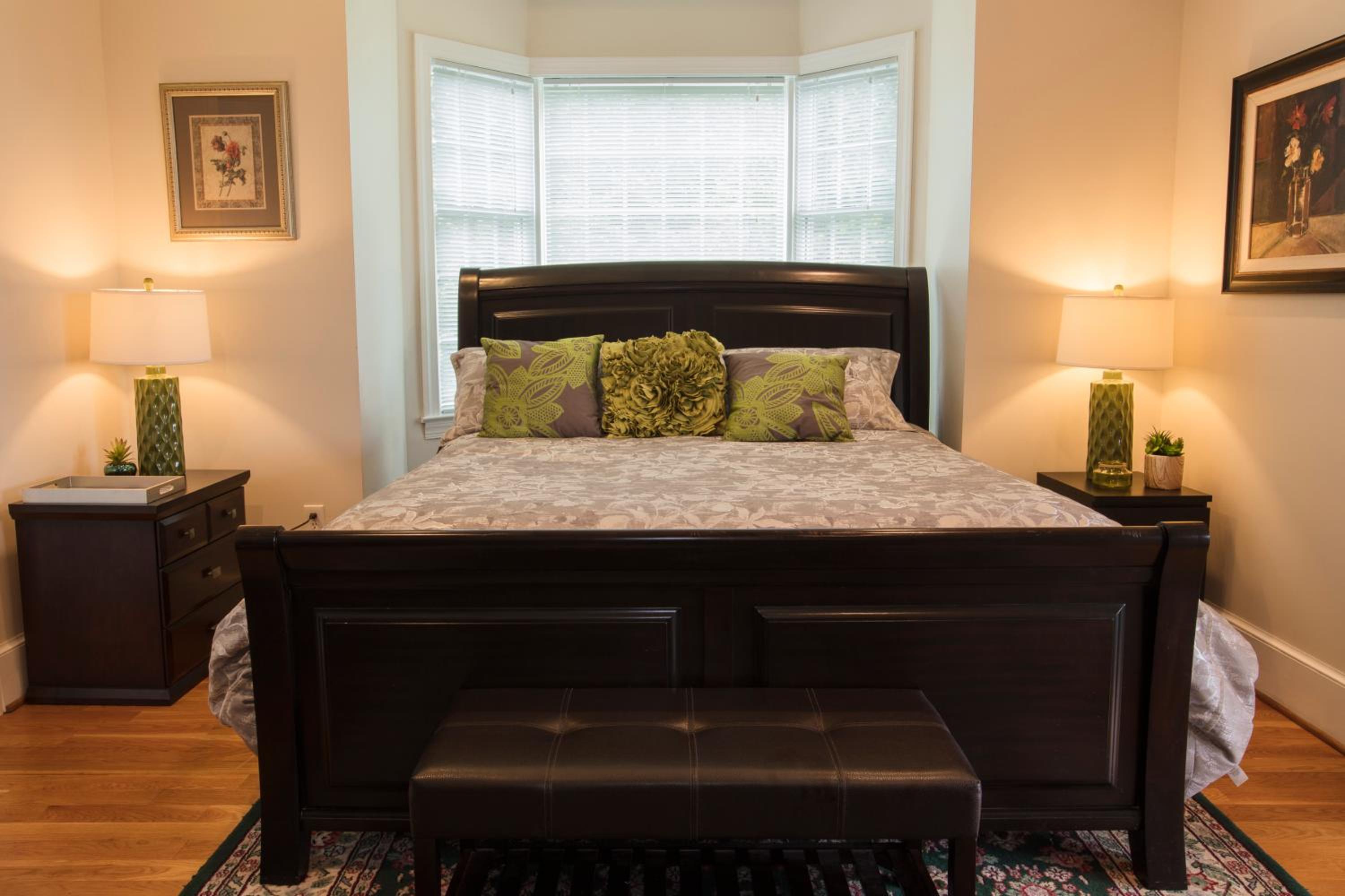 Deluxe Suite - Photo 1