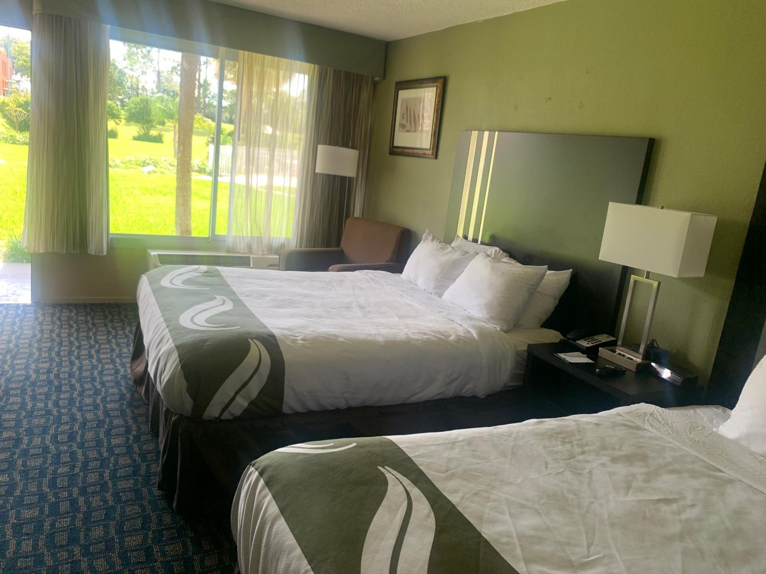 Double Room with Two Double Beds - Smoking - Photo 9