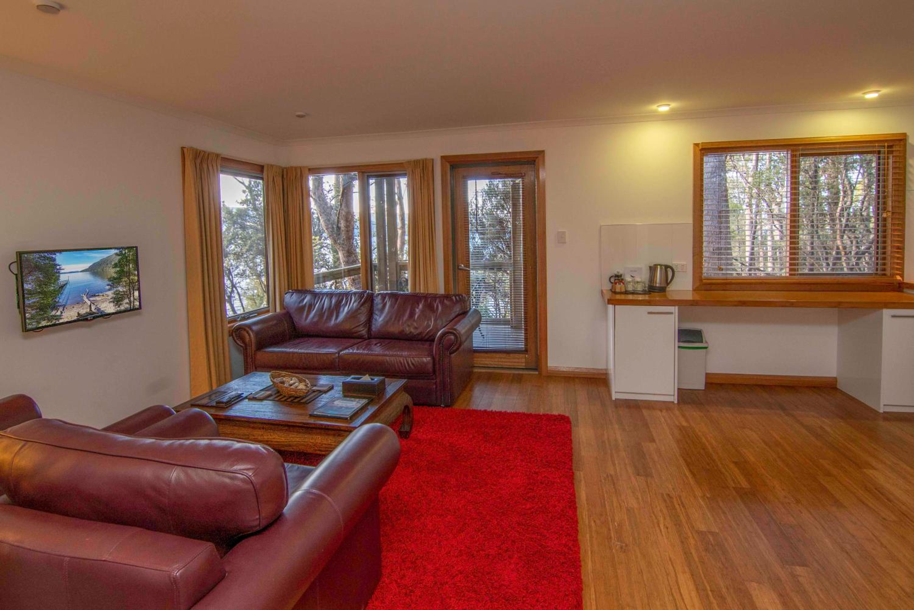 Two-Bedroom House photo 3